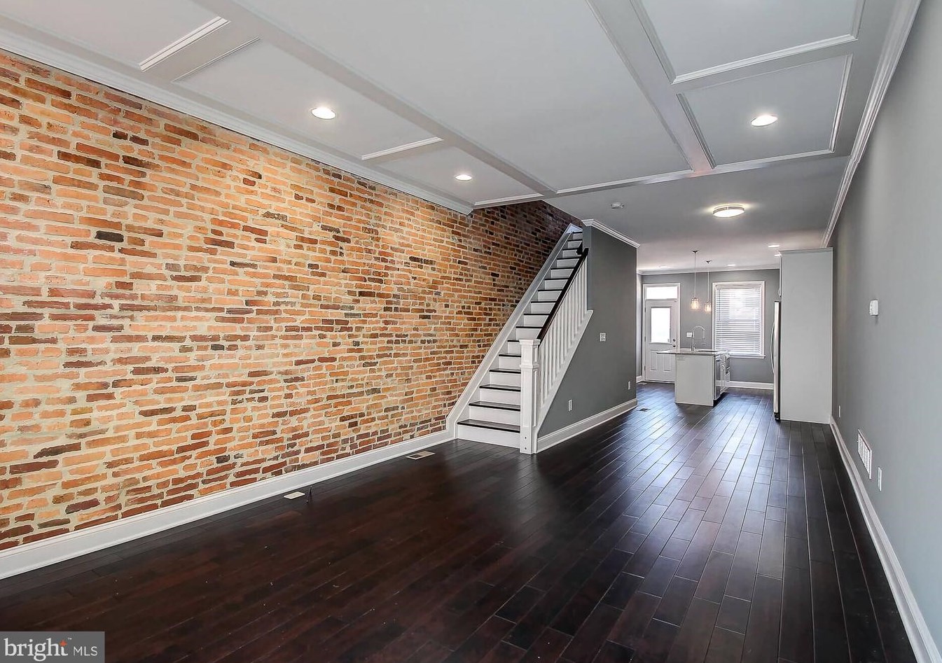 622 Linwood Ave, Baltimore, MD 21205-2707