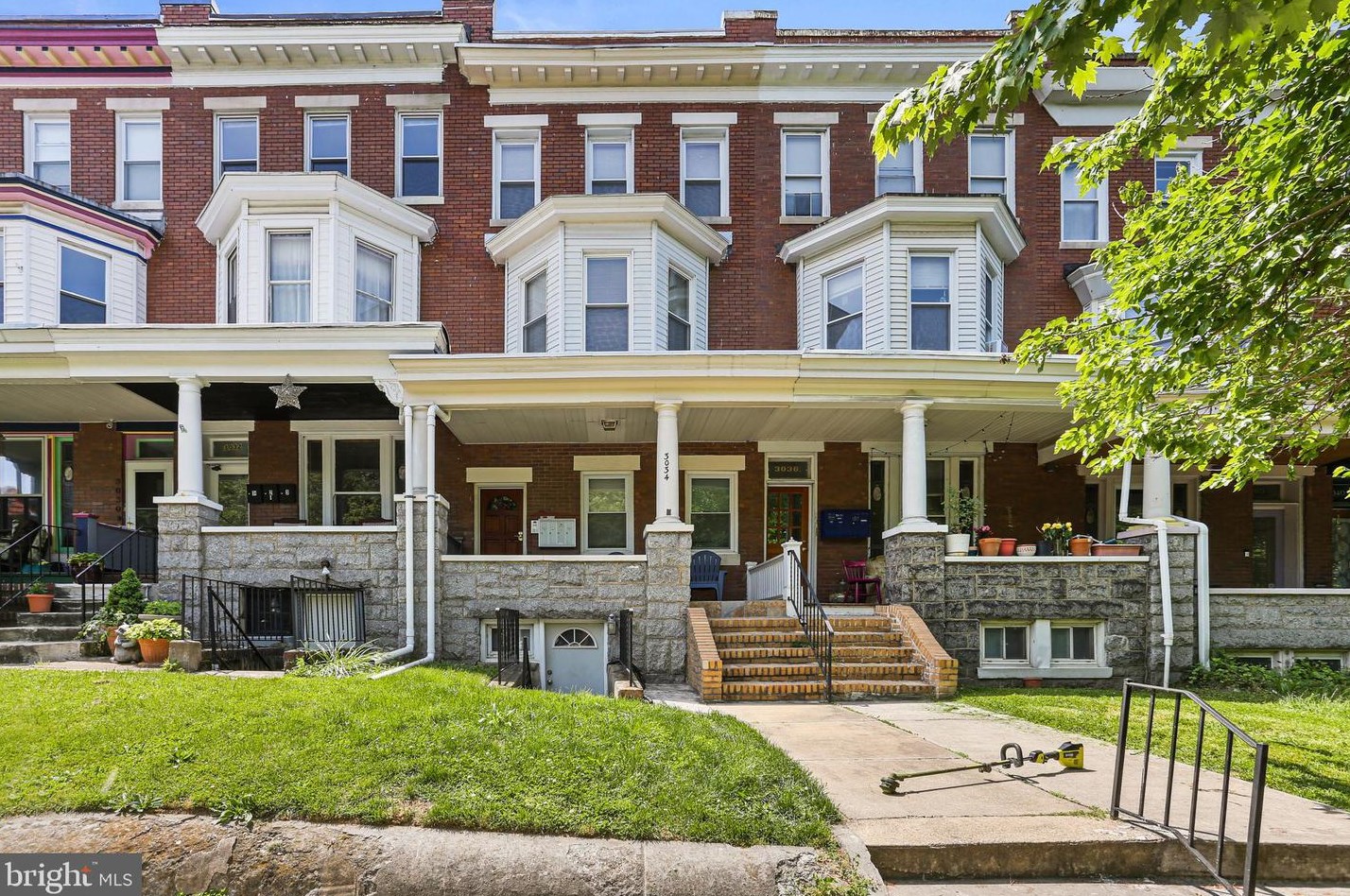 3034 Guilford Ave, Baltimore, MD 21218-3707