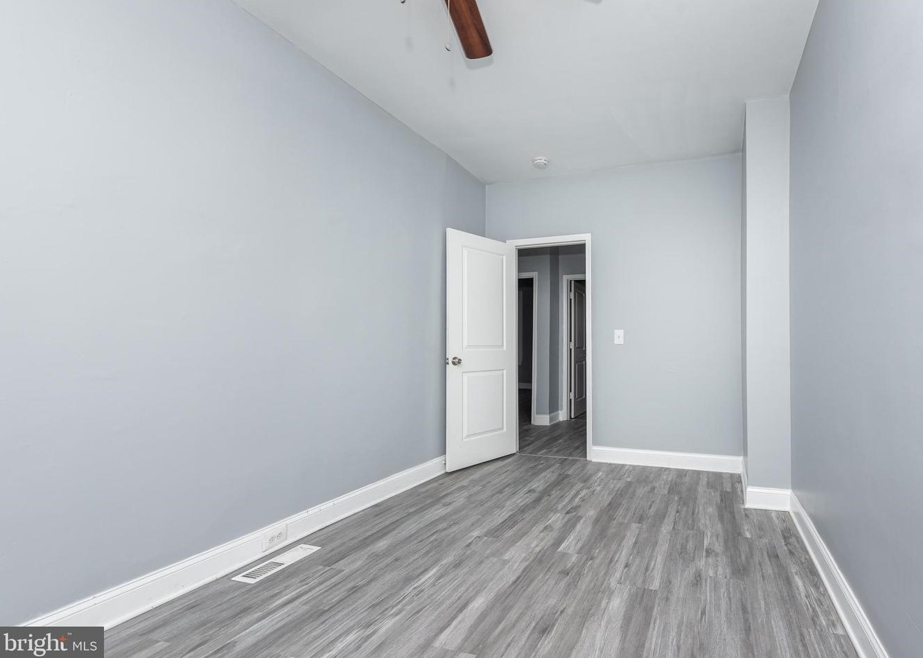 2428 Keyworth Ave, Baltimore MD  21215-7633 exterior