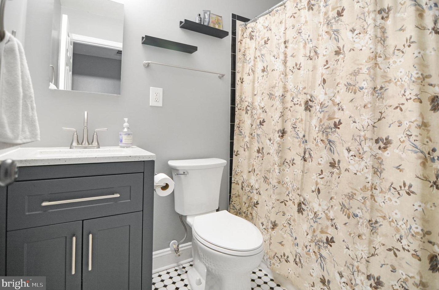 2529 Barclay St, Baltimore MD  21218-4708 exterior