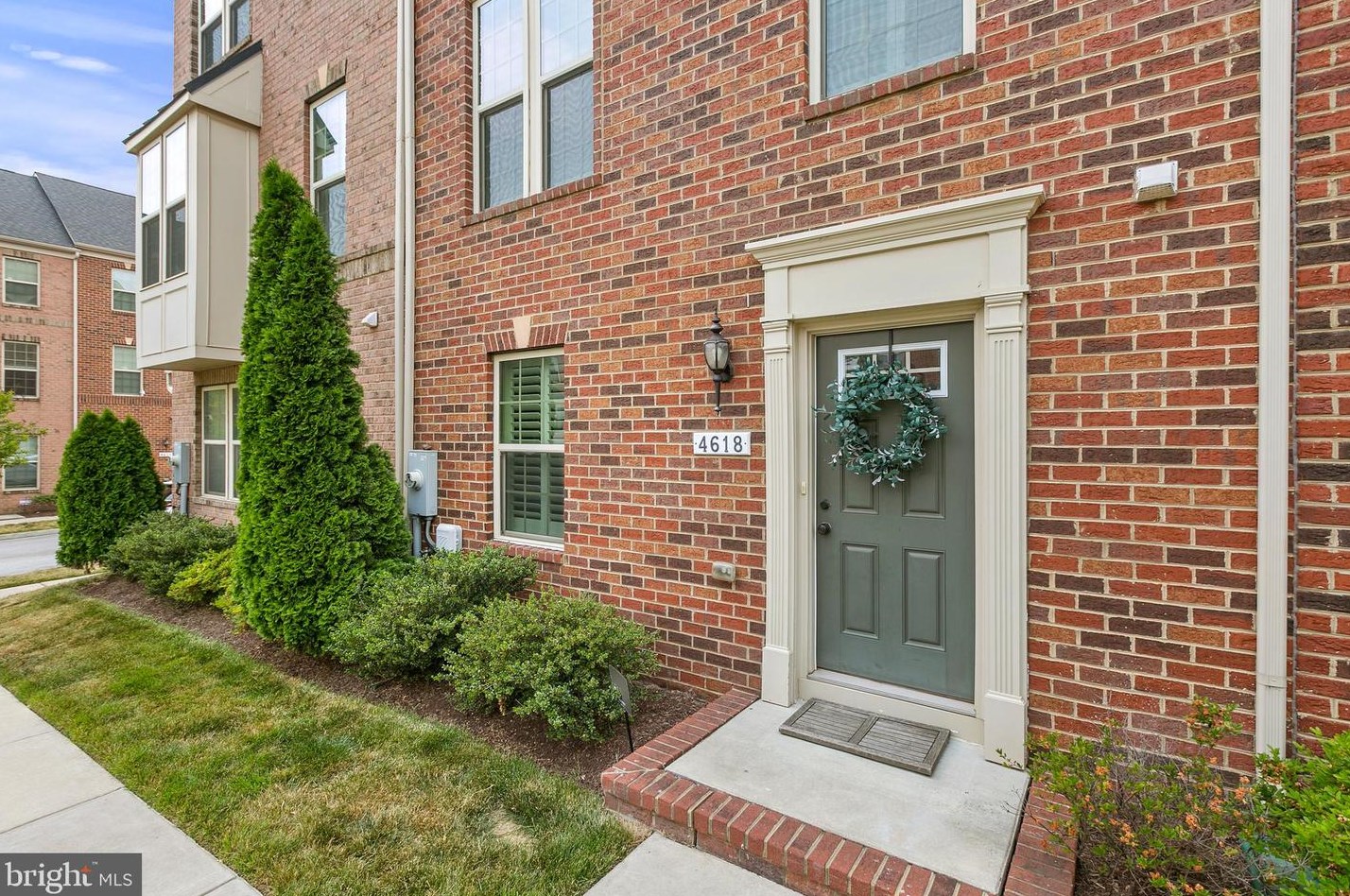 4618 Hudson St, Baltimore, MD 21224