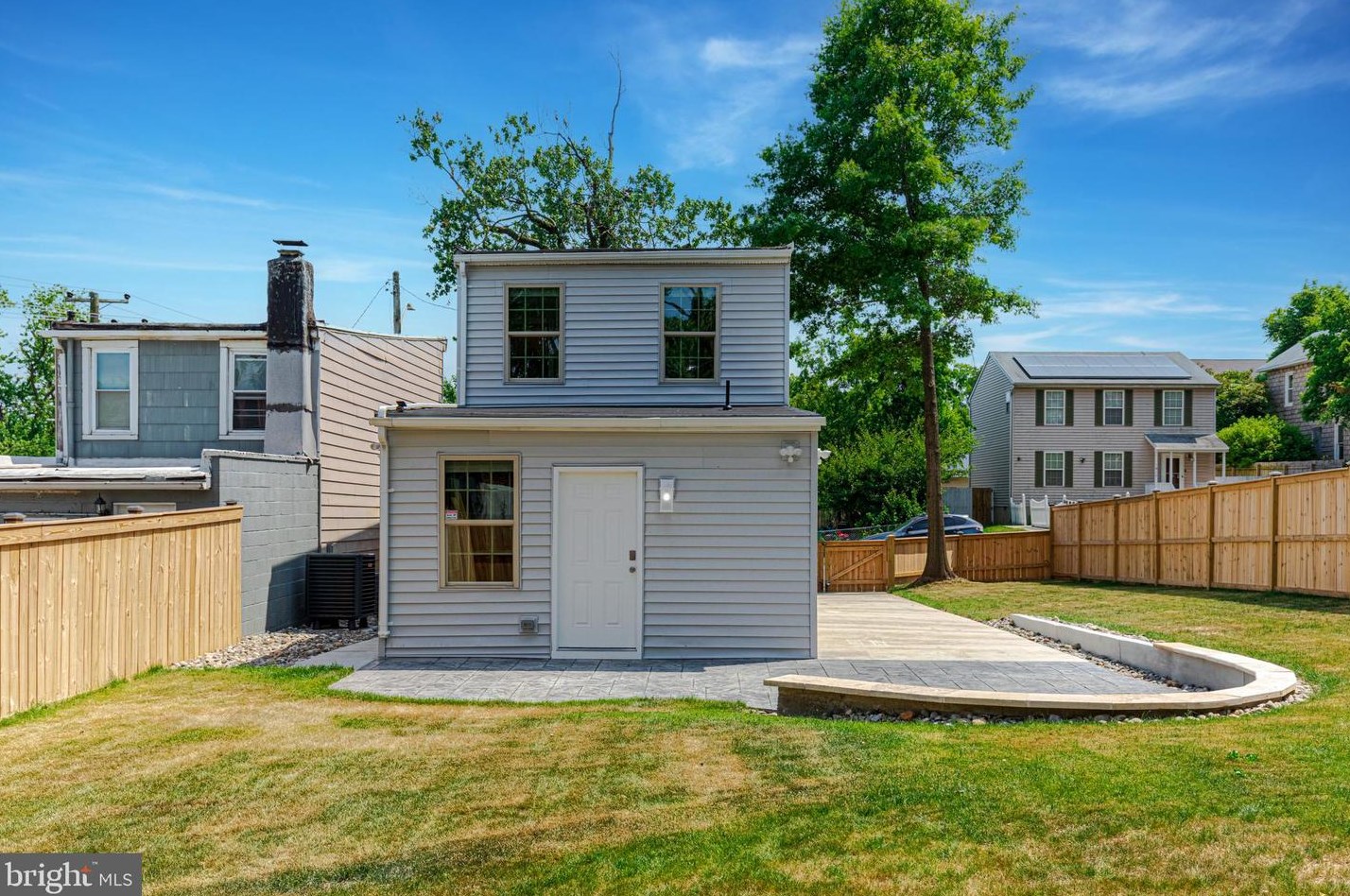 1420 Elmtree St, Baltimore MD  21226-1240 exterior