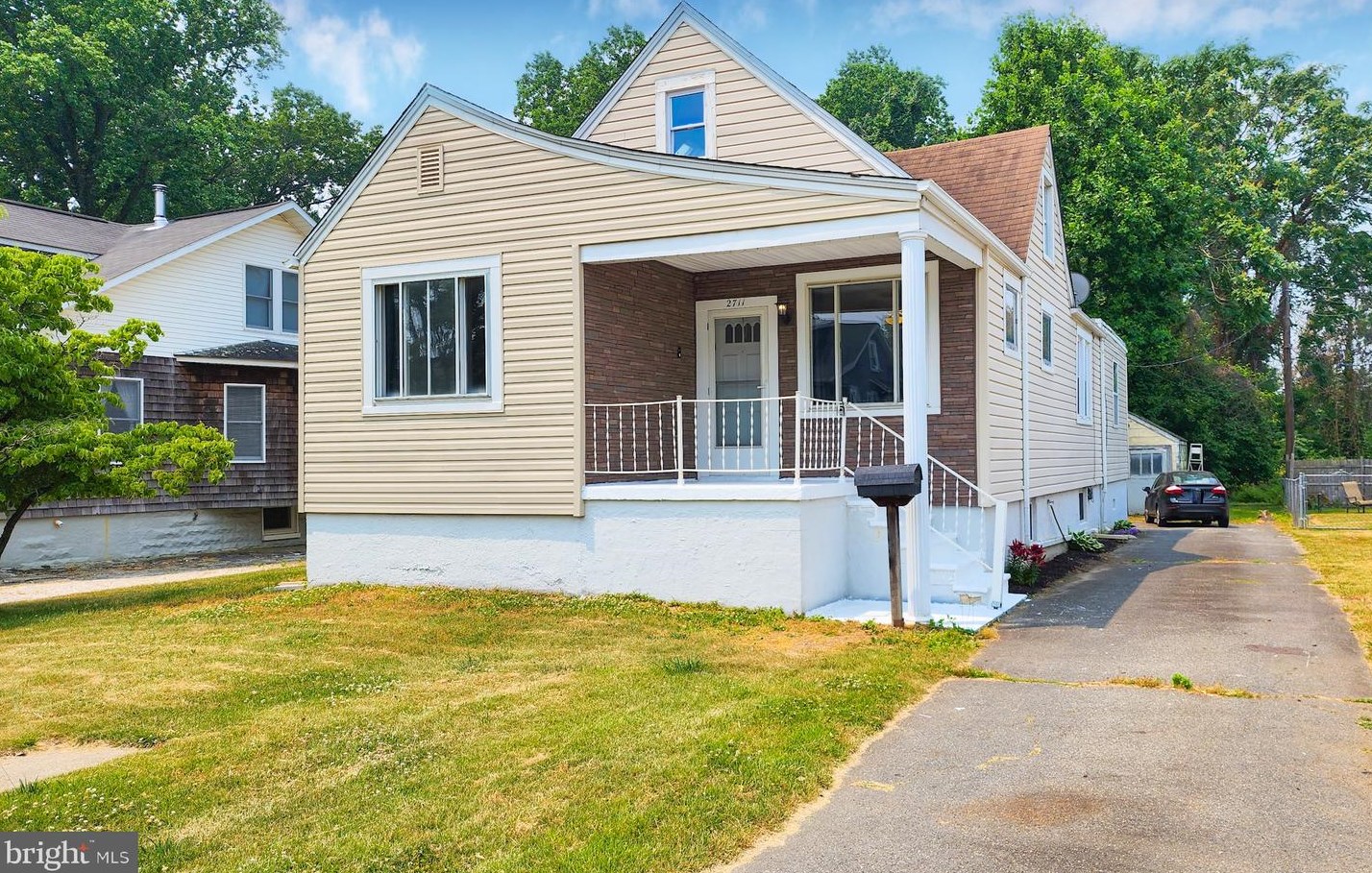 2711 Woodsdale Ave, Baltimore, MD 21214-2858