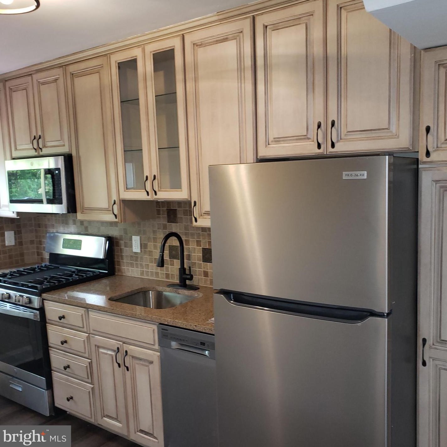 3143 Woodring Ave, Baltimore MD  21234-7830 exterior