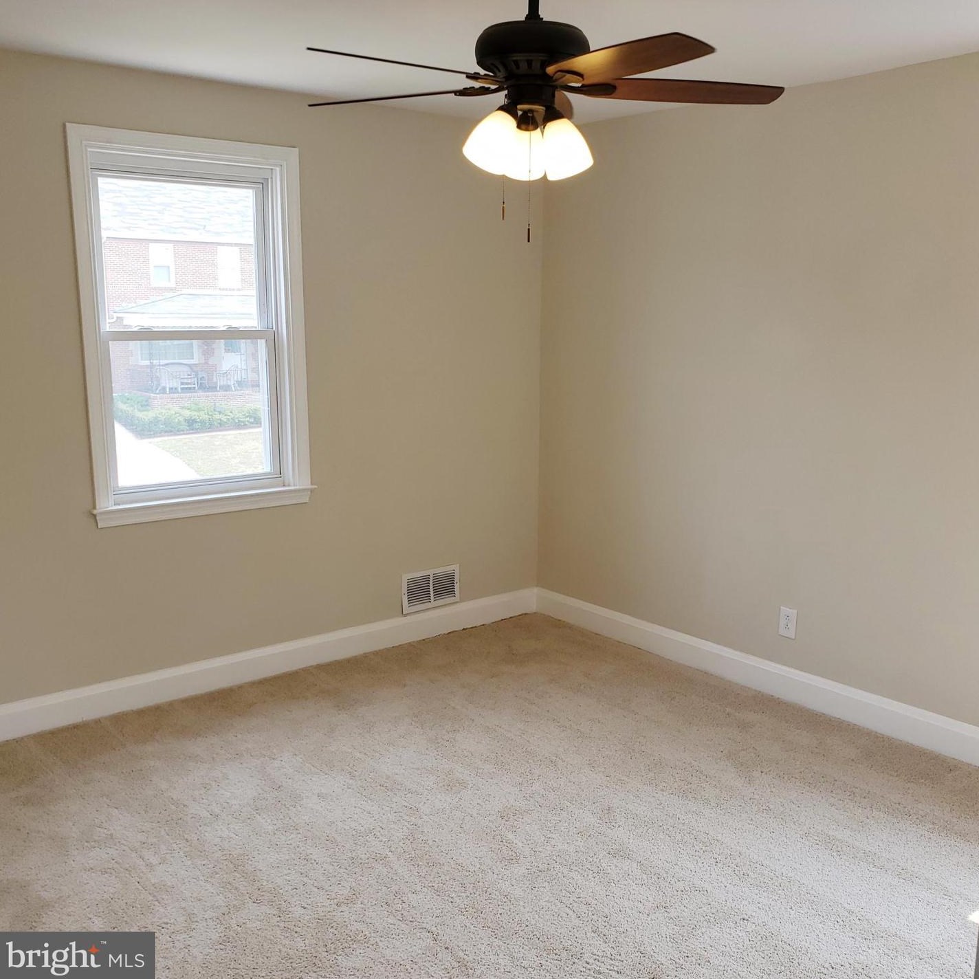 3143 Woodring Ave, Baltimore MD  21234-7830 exterior