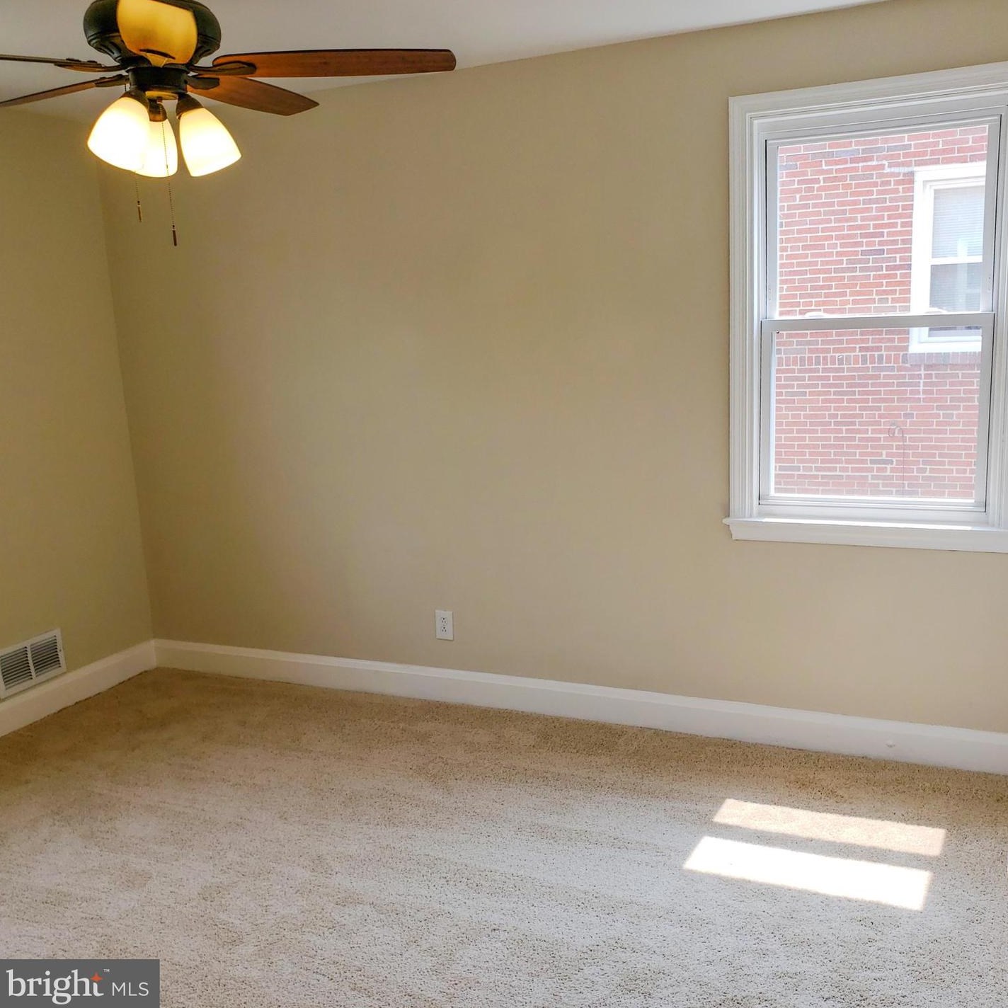 3143 Woodring Ave, Baltimore MD  21234-7830 exterior