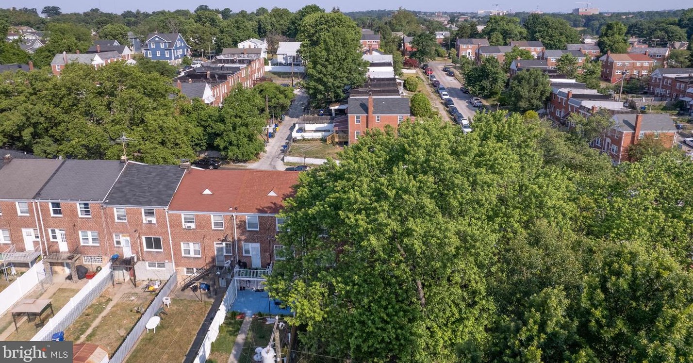 3512 Parklawn Ave, Baltimore MD  21213-1115 exterior