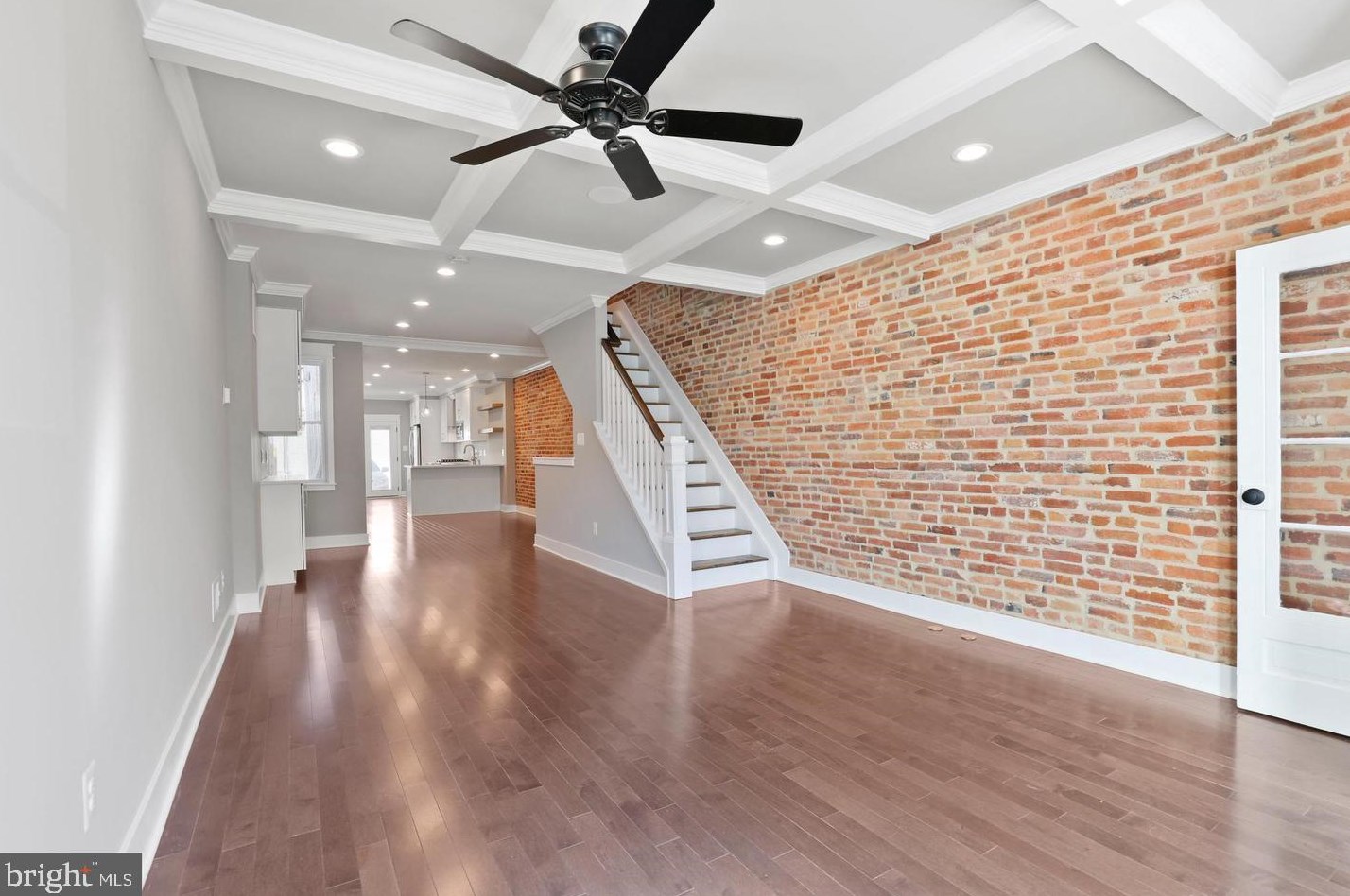 3042 Hudson St, Baltimore, MD 21224