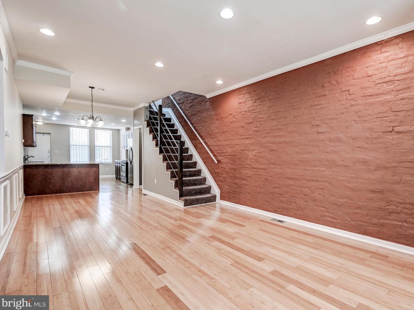 2103 Madison St, Baltimore MD  21205-2319 exterior