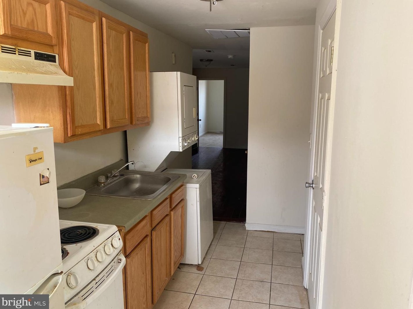 41 Poppleton St, Baltimore MD  21201-1031 exterior