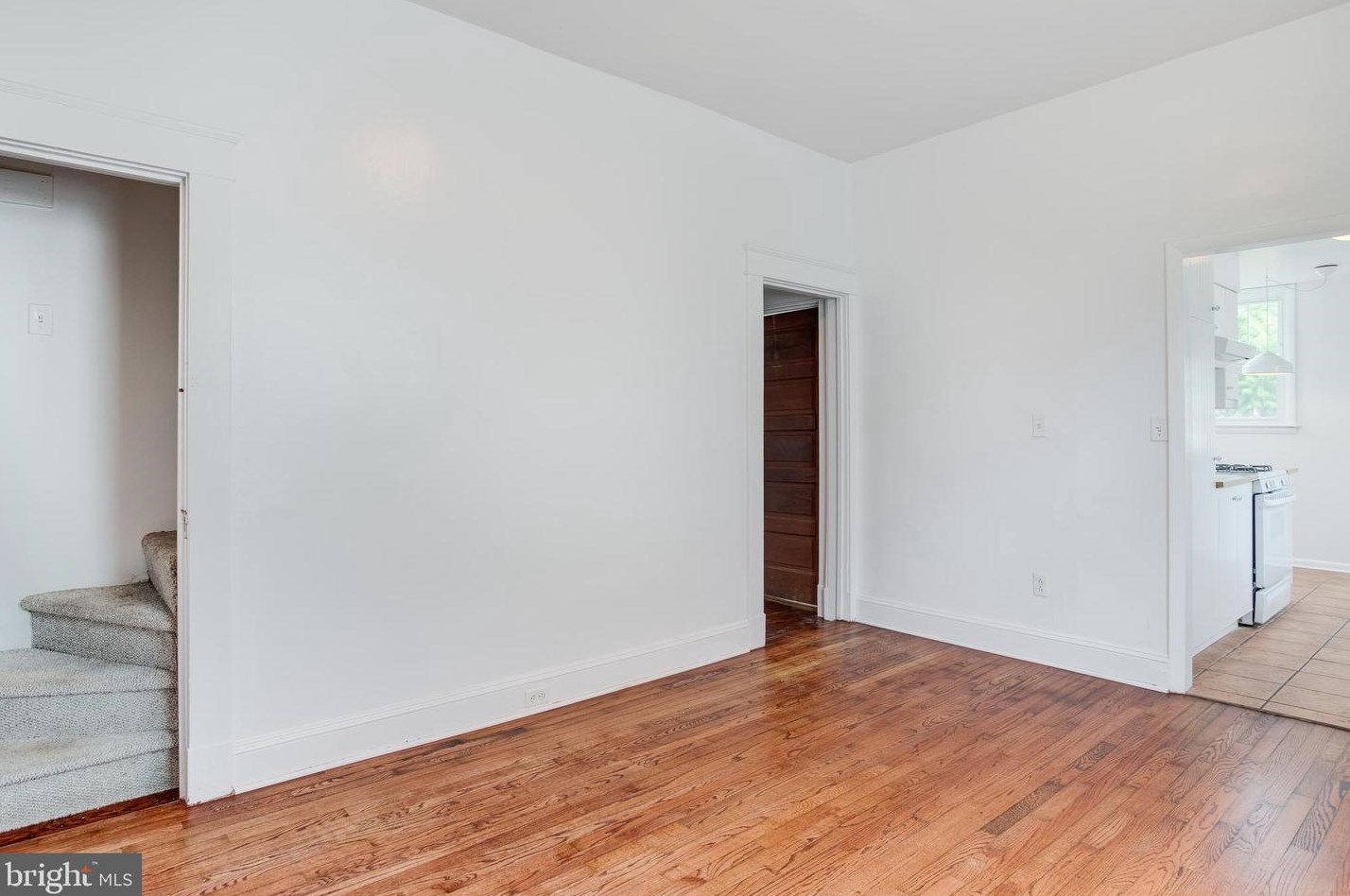 2904 Bayonne Ave, Baltimore MD 21206-3403 exterior