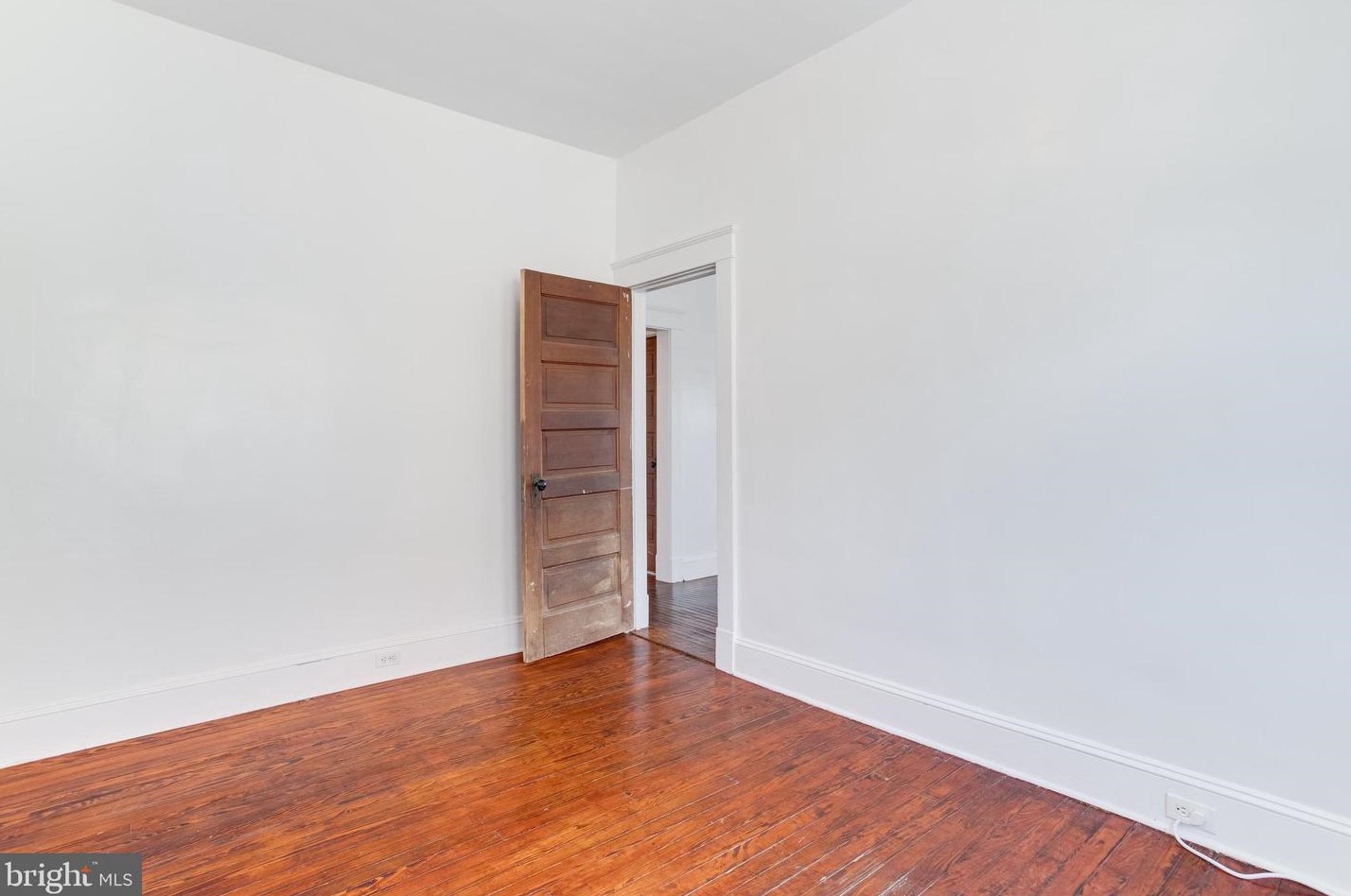 2904 Bayonne Ave, Baltimore MD 21206-3403 exterior