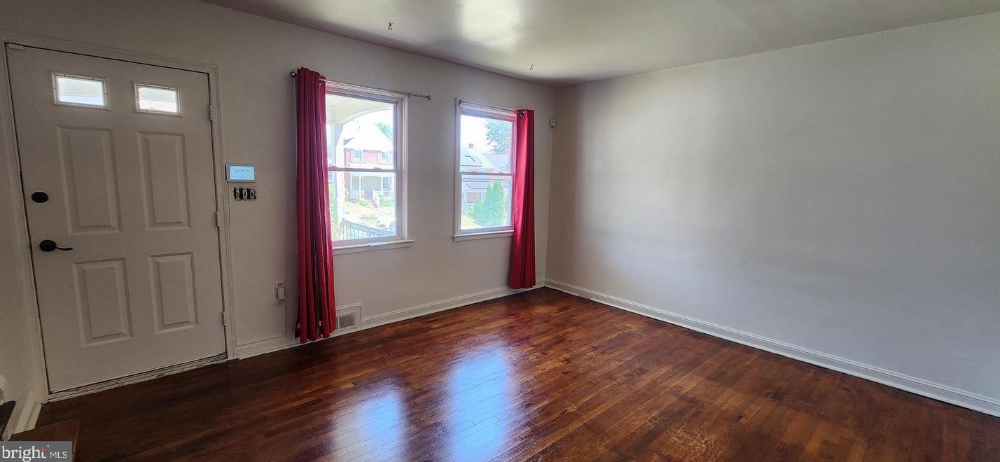1507 Ramblewood Rd, Baltimore MD  21239-3033 exterior