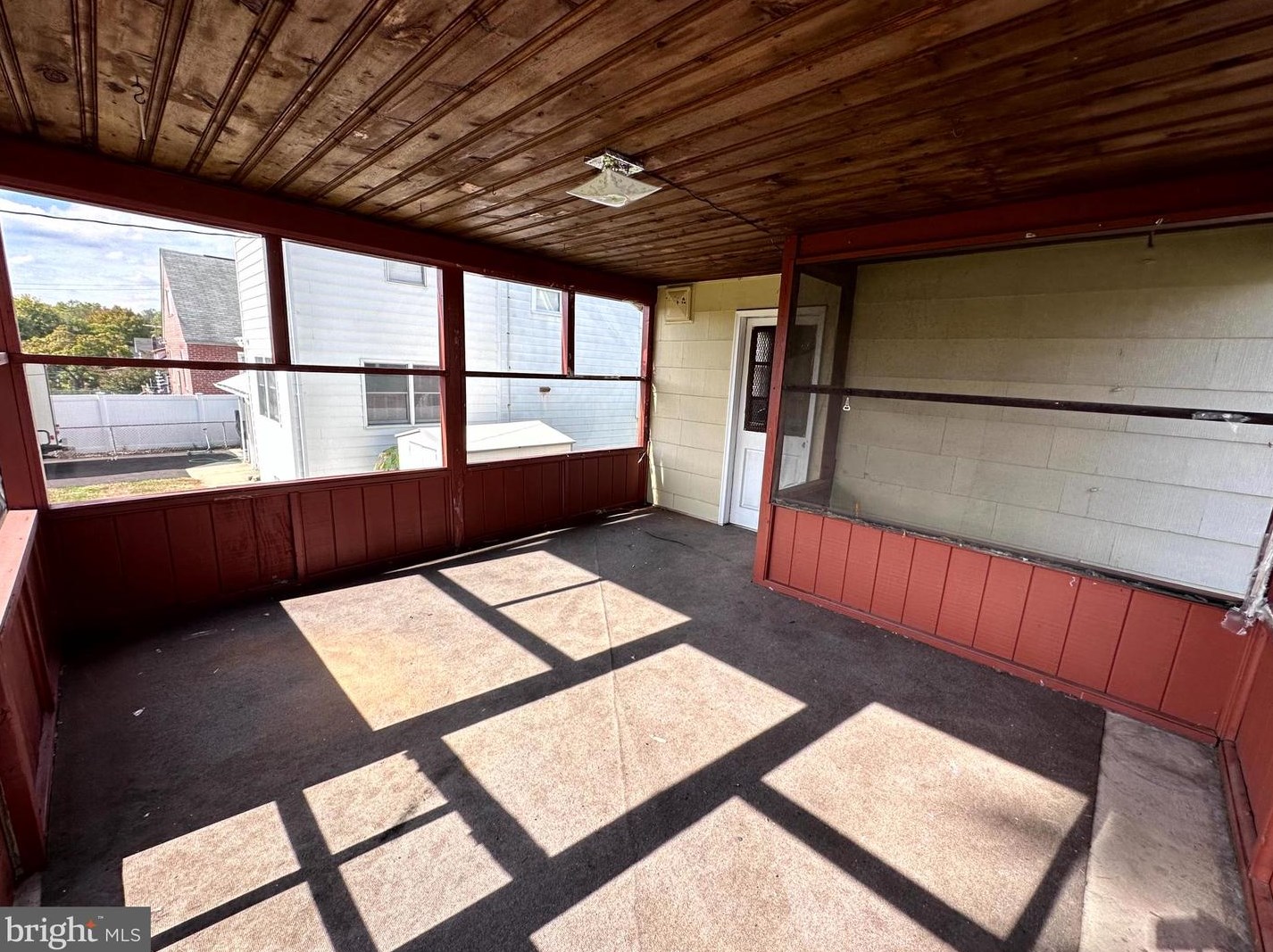 4625 Mary Ave, Baltimore MD 21206-2803 exterior