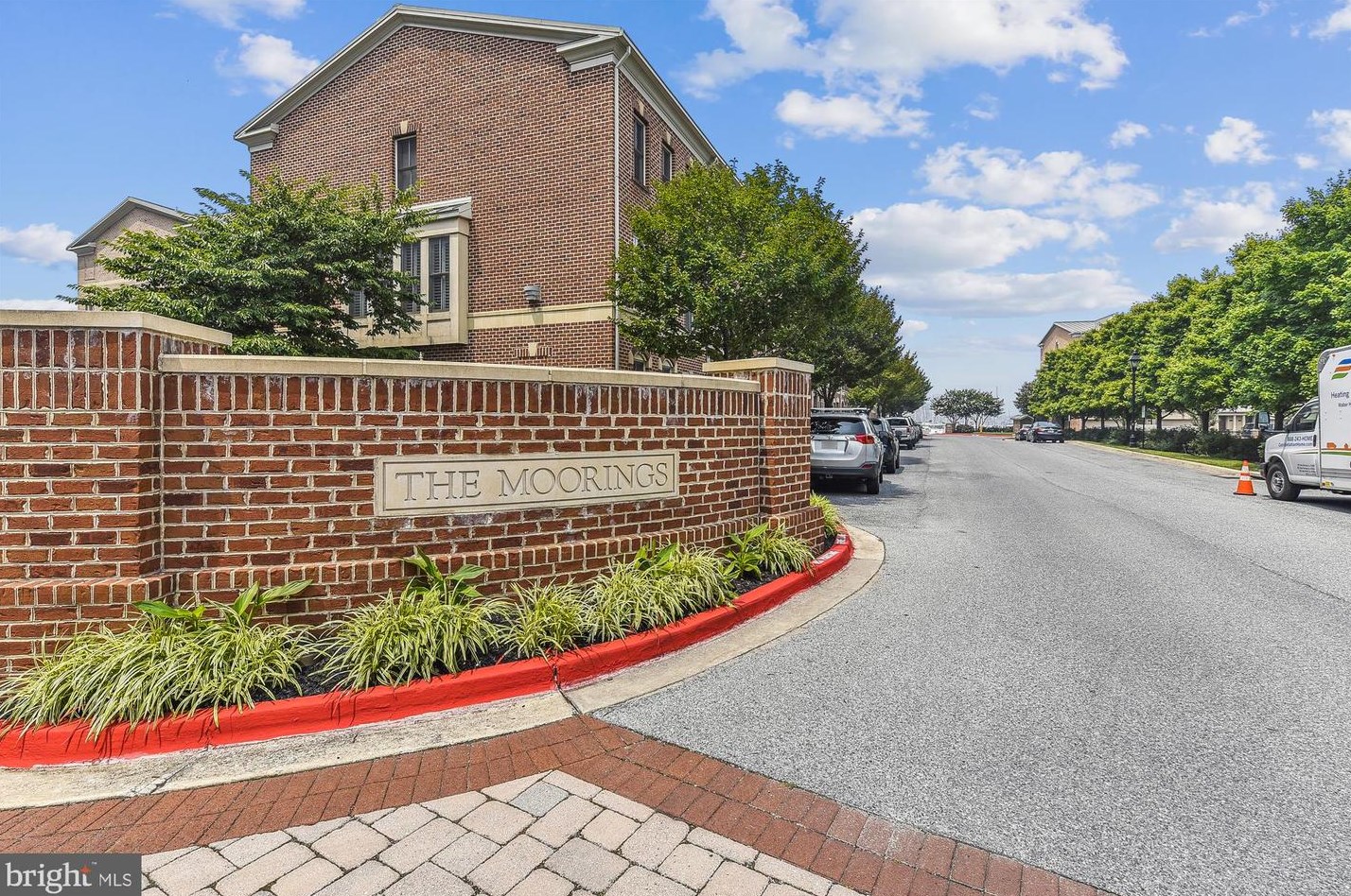 1203 Dockside Cir, Baltimore, MD 21224-4987
