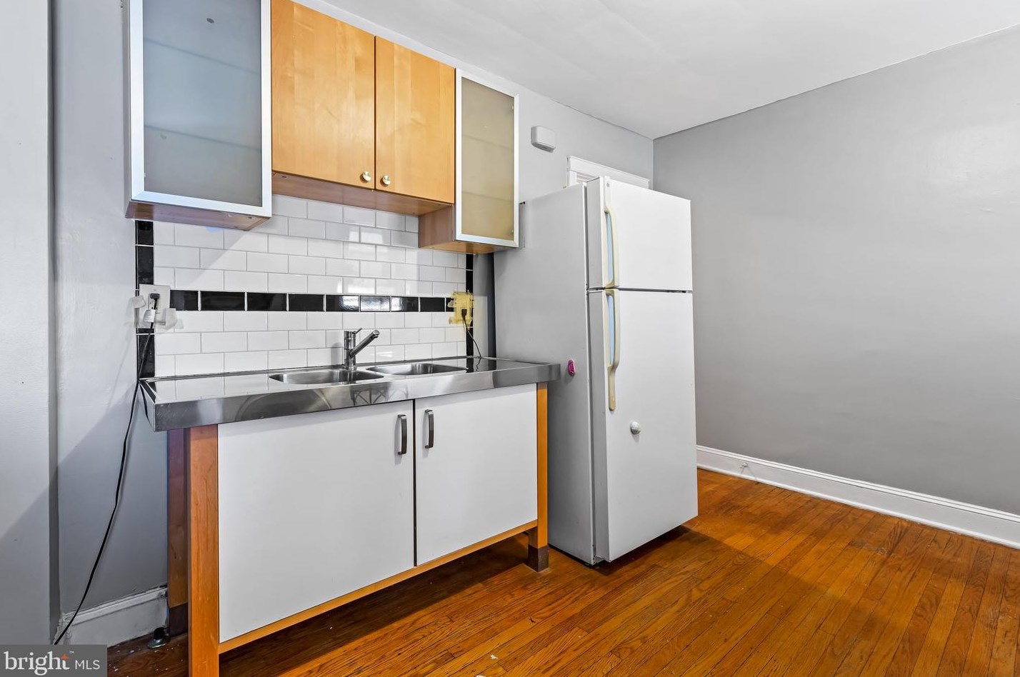 407 Elrino St, Baltimore MD  21224-2765 exterior