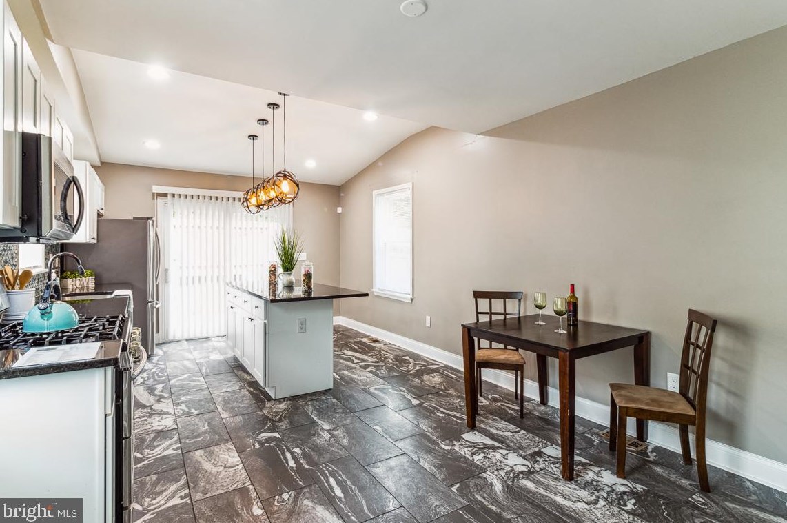 162 Morley St, Baltimore MD  21229-3646 exterior