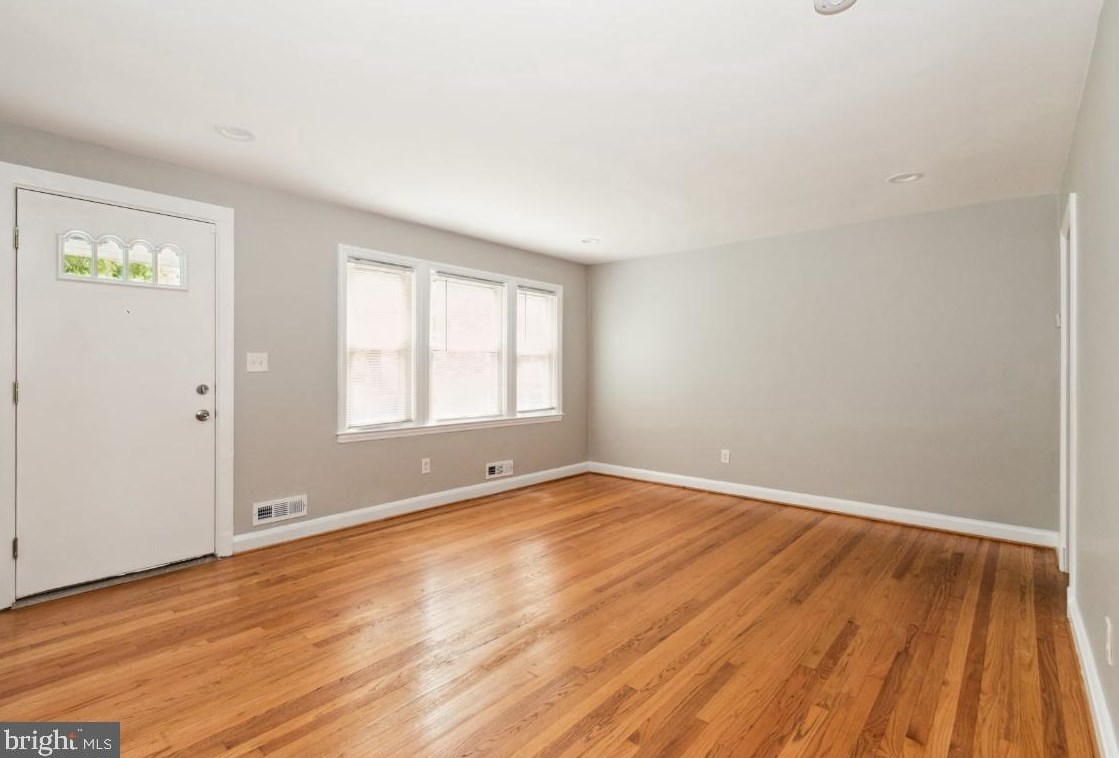 1603 Heathfield Rd, Baltimore MD  21212-1514 exterior