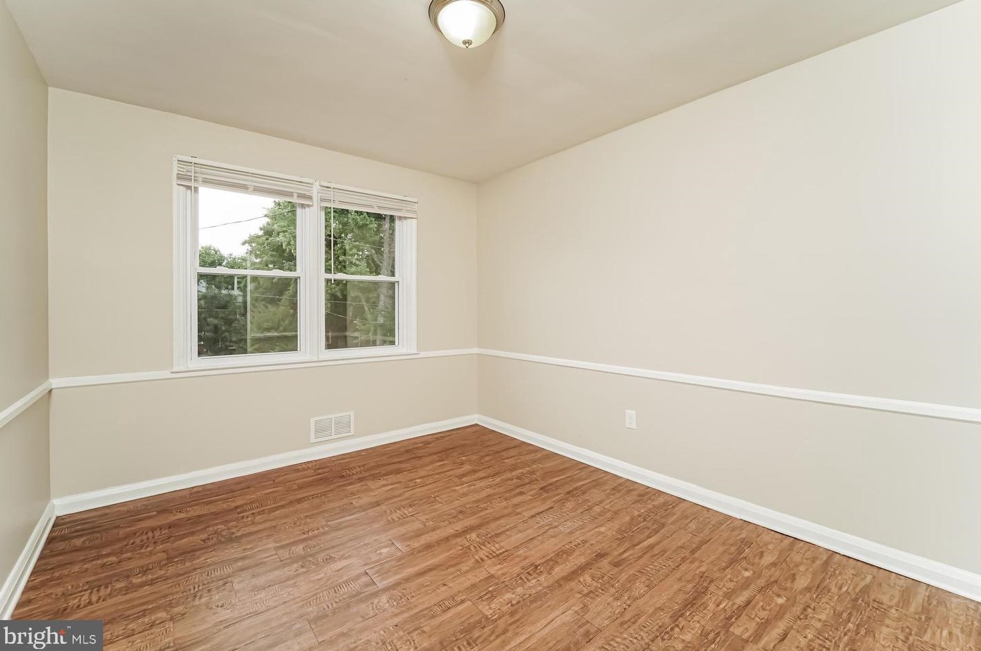 6302 Falkirk Rd, Baltimore MD  21239-1719 exterior