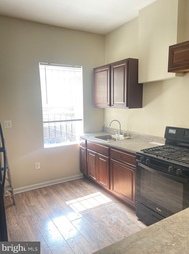 538 Pulaski St, Baltimore MD  21223-1116 exterior