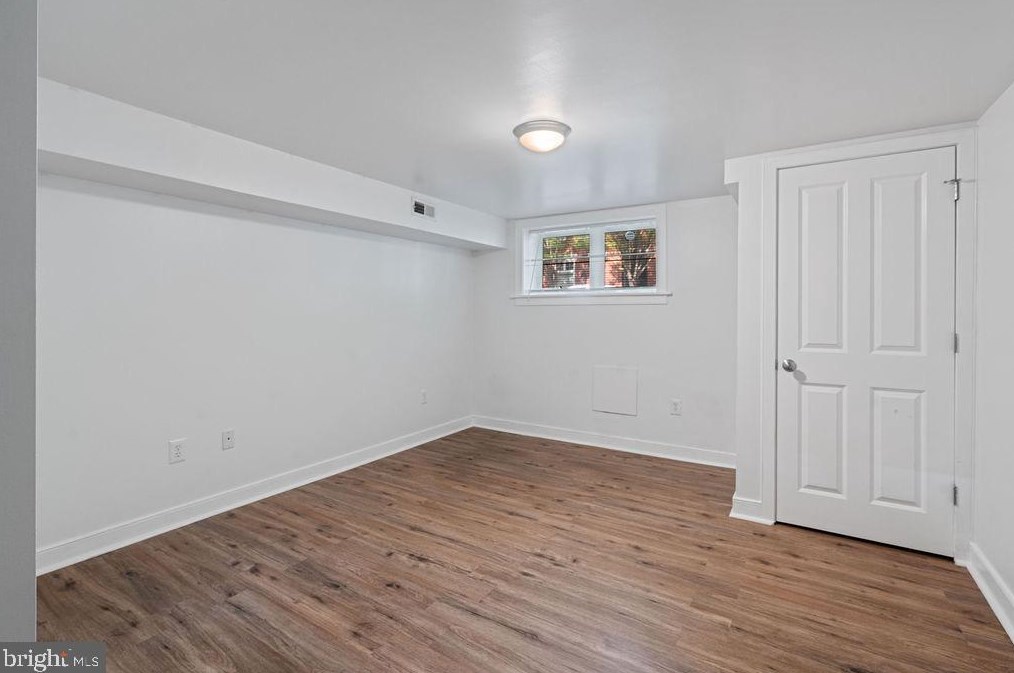 219 Kenwood Ave, Baltimore MD  21224-3613 exterior