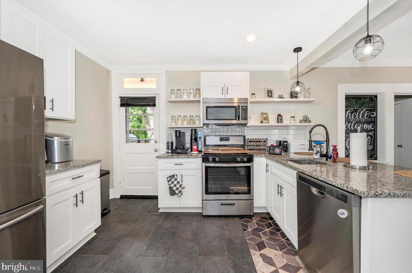 2920 Chesley Ave, Baltimore MD  21234-7627 exterior