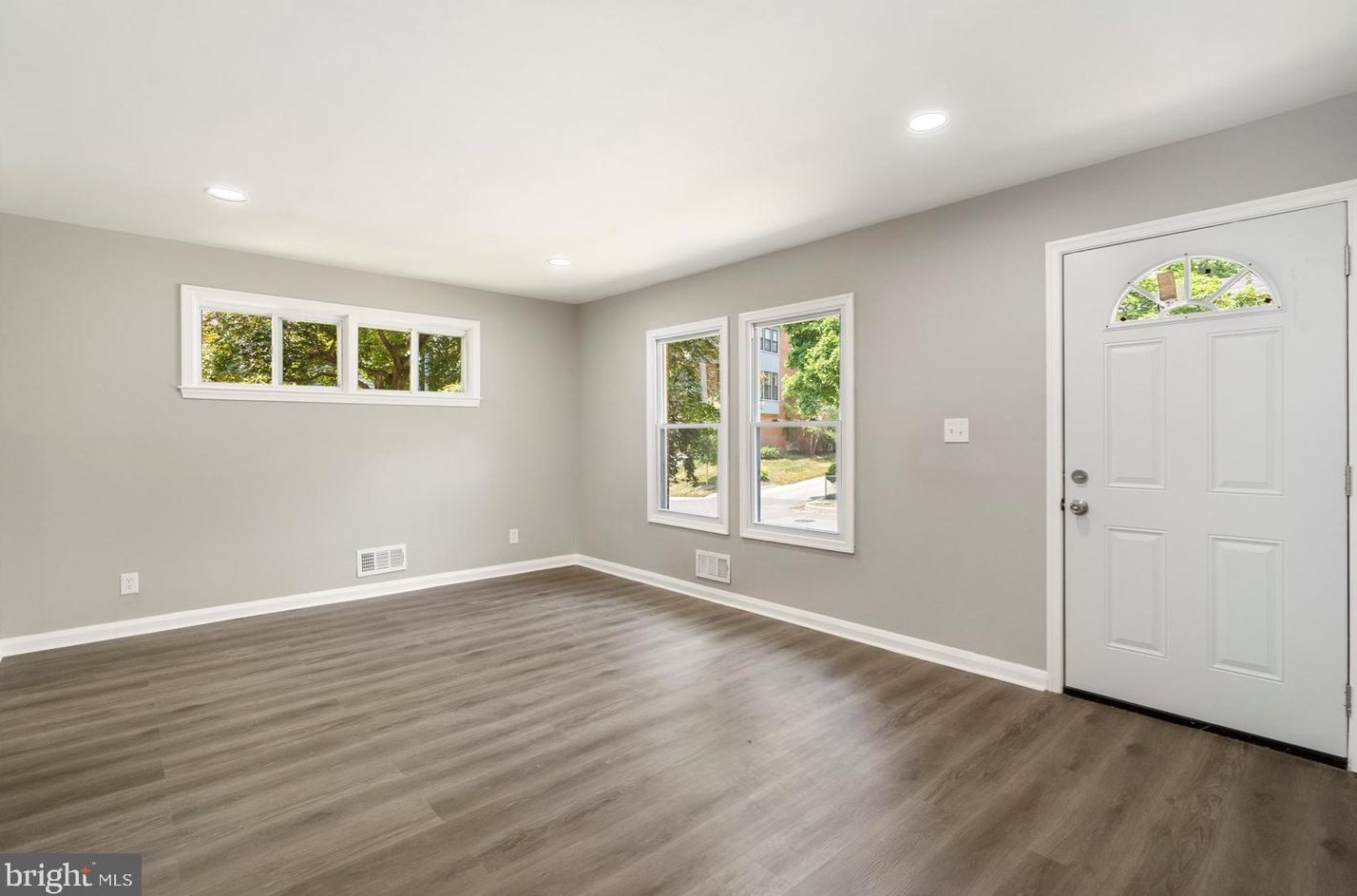 1407 Redfern Ave, Baltimore, MD 21211-1530