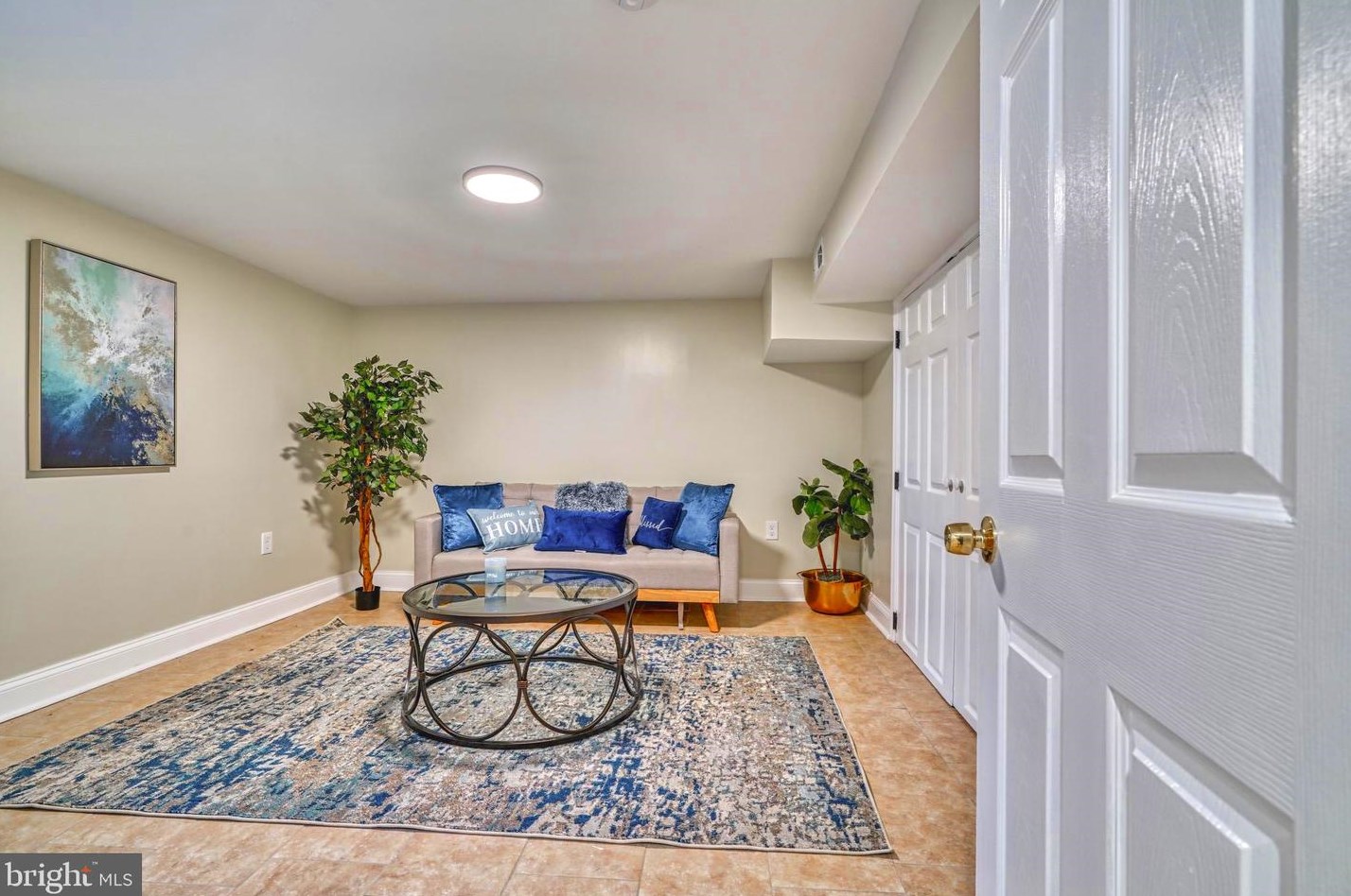 5210 The Alameda, Baltimore MD 21218-1357 exterior