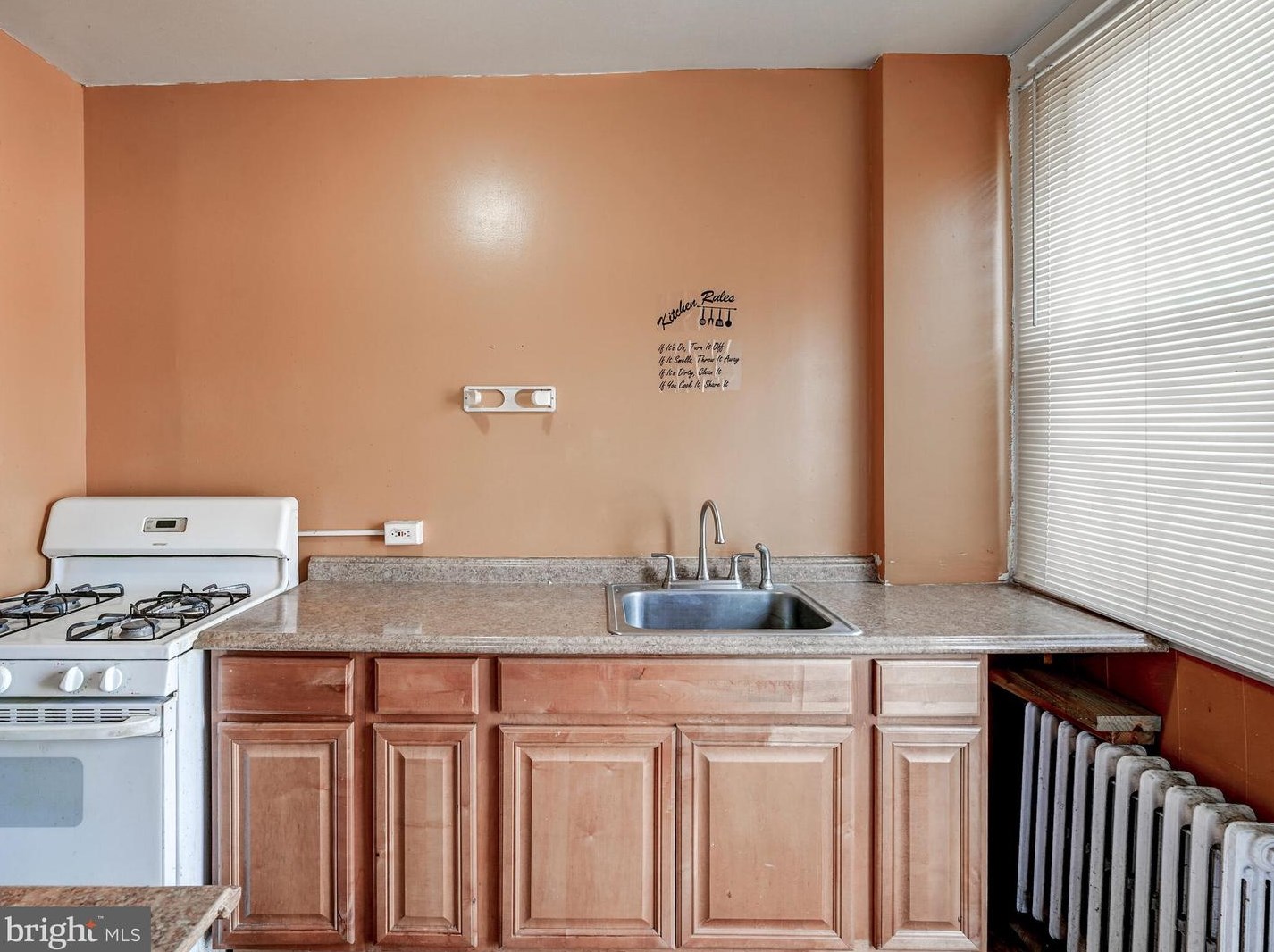 2316 Aiken St, Baltimore MD  21218-5517 exterior