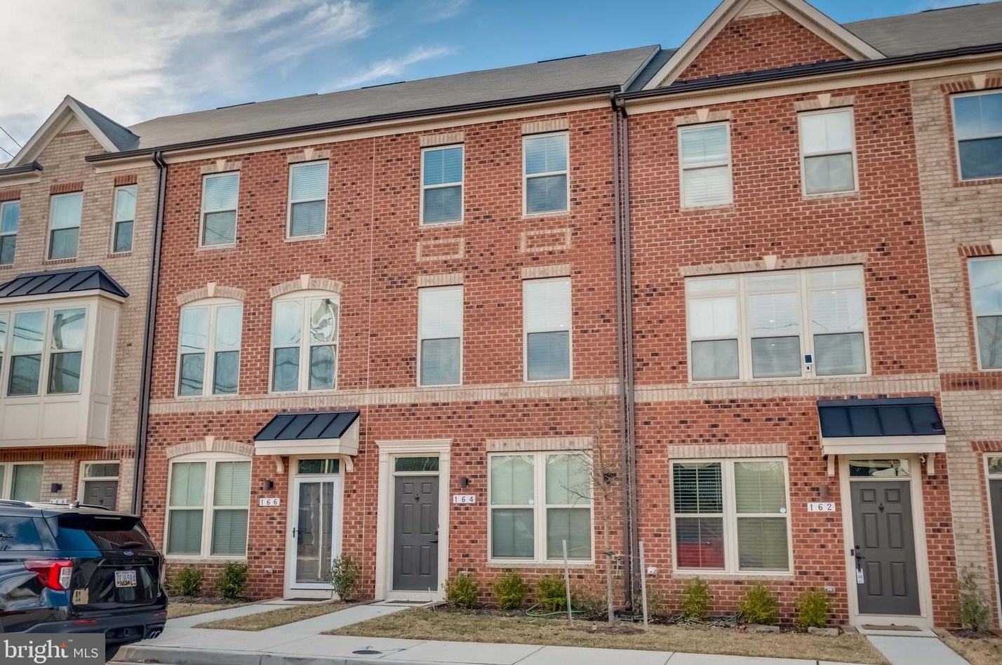164 Oldham St, Baltimore, MD 21224-2635