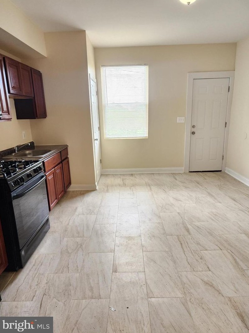 639 Bentalou St, Baltimore MD  21216-3318 exterior