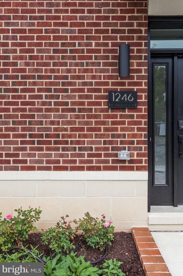 1246 Richardson St, Baltimore, MD 21230-5311