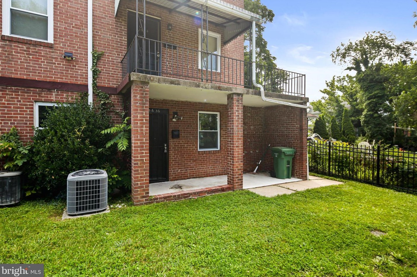 5636 Purdue Ave, Baltimore MD  21239-2801 exterior