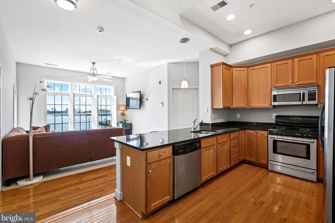 1500 Thames St, Baltimore, MD 21231-3400