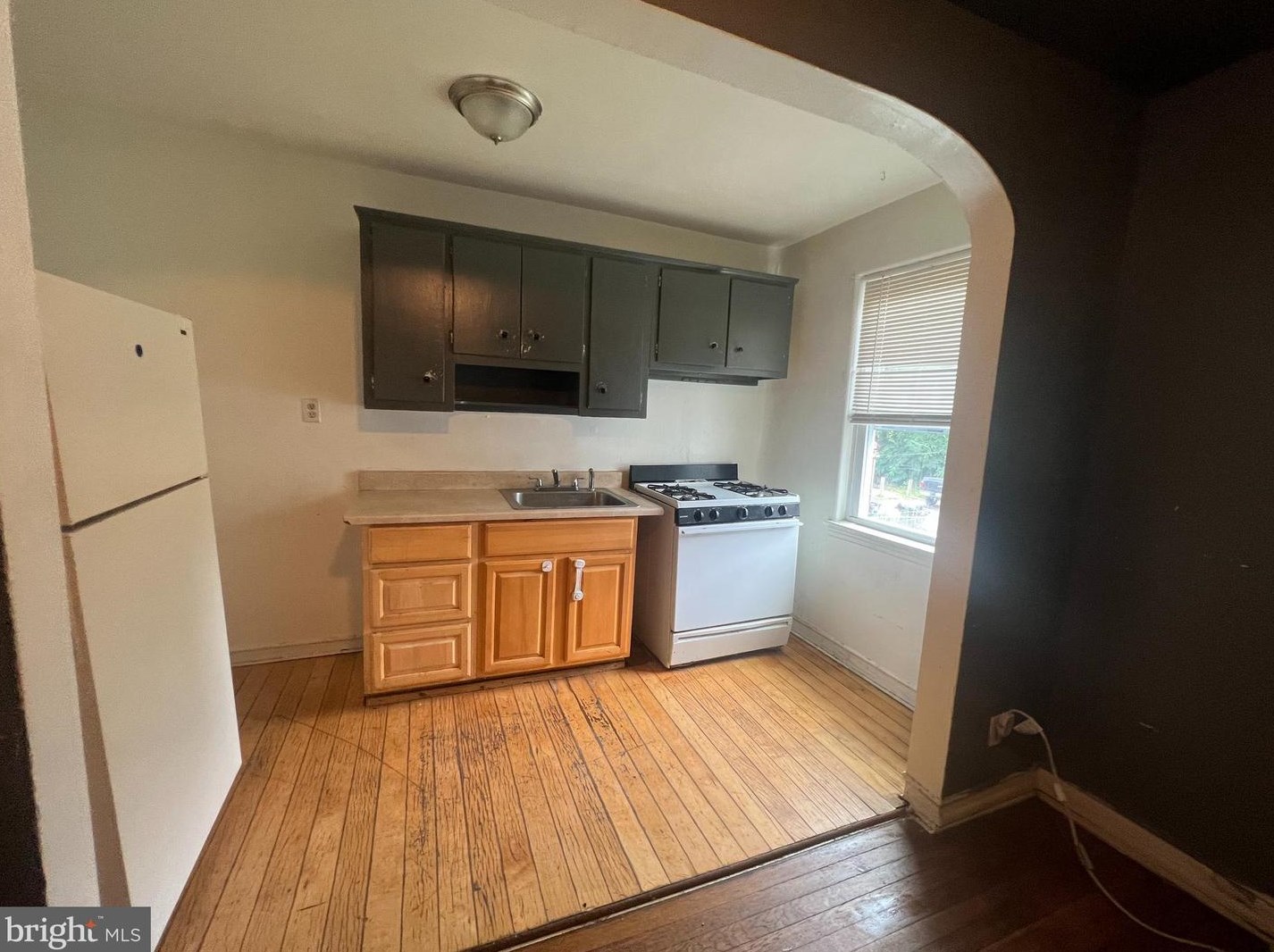 1311 Church St, Baltimore MD  21226-1231 exterior