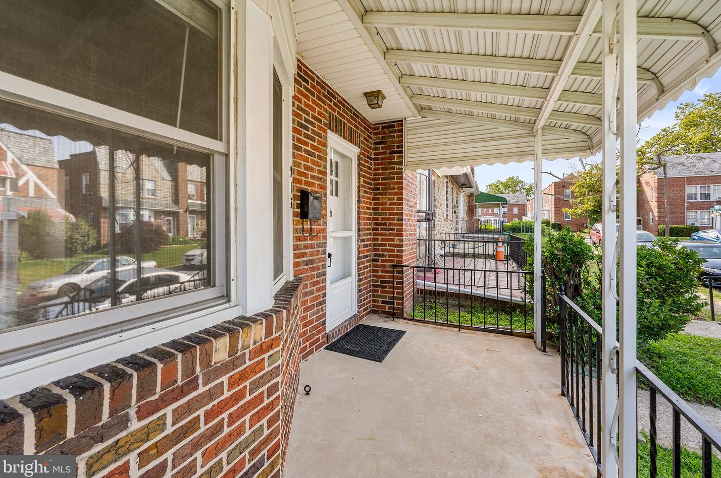 915 Calwell Rd, Baltimore, MD 21229-5006
