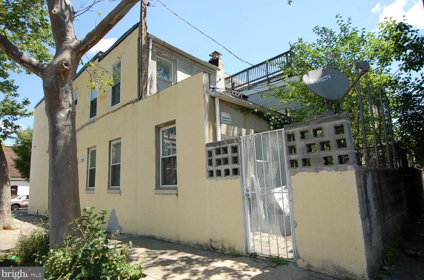 2015 Jefferson St, Baltimore MD  21205-2335 exterior