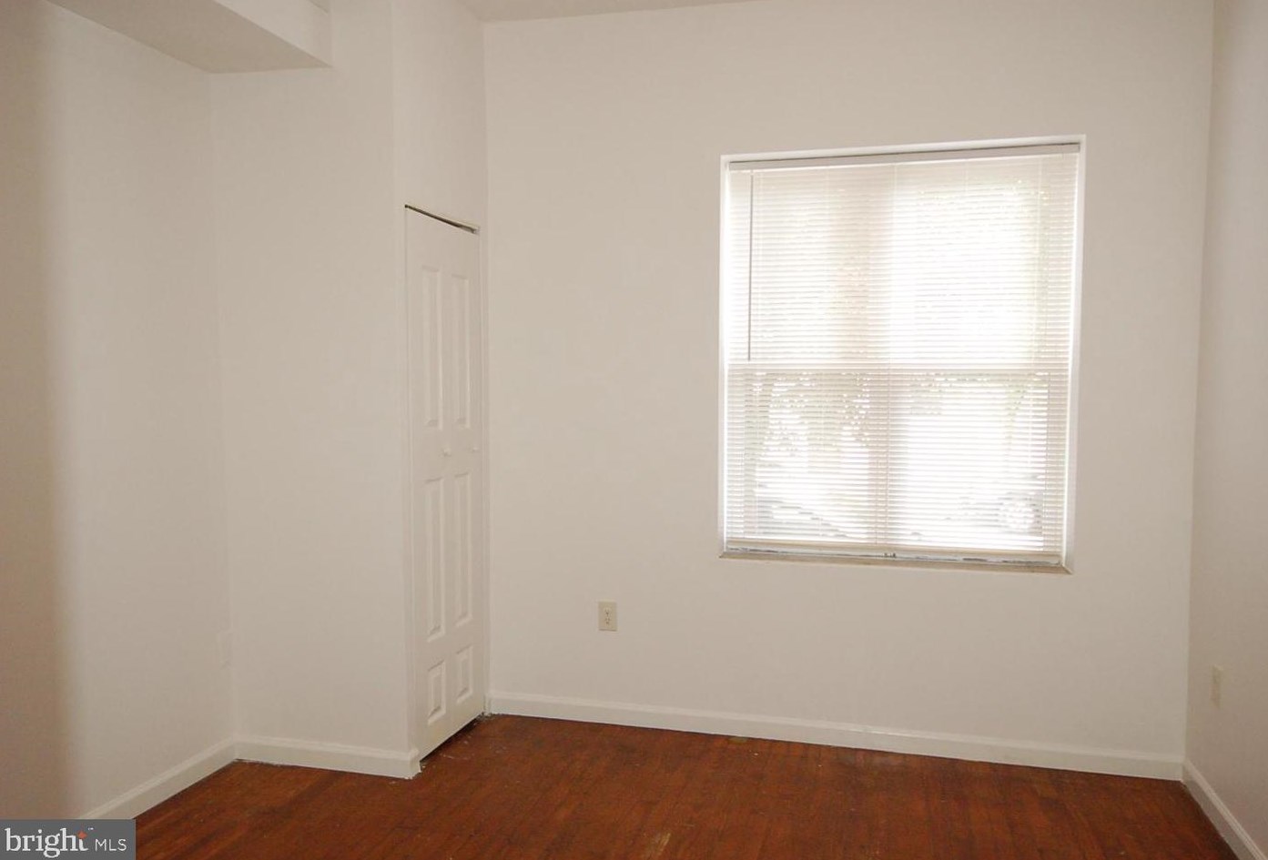 2015 Jefferson St, Baltimore MD  21205-2335 exterior