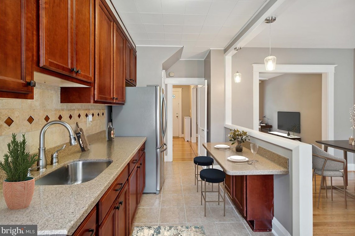 3241 Belmont Ave, Baltimore MD  21216-3807 exterior