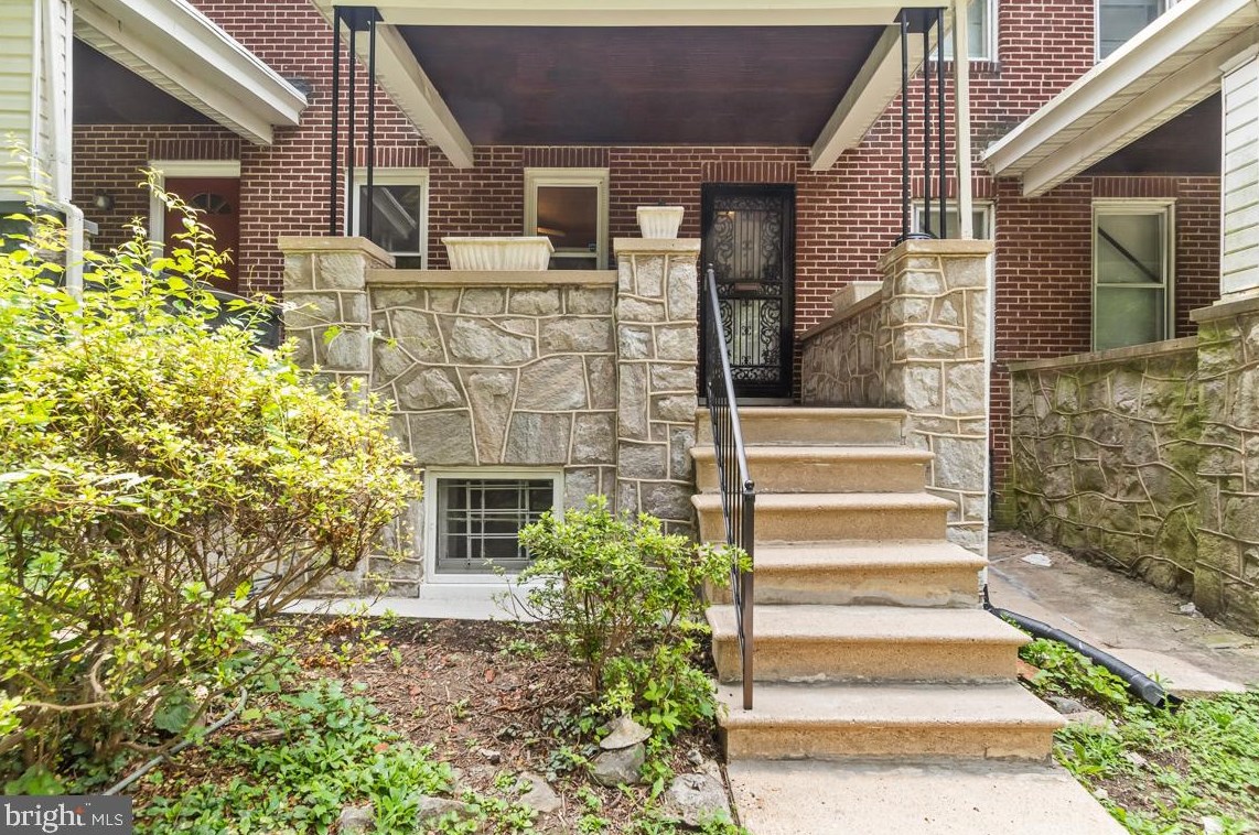 3241 Belmont Ave, Baltimore MD  21216-3807 exterior