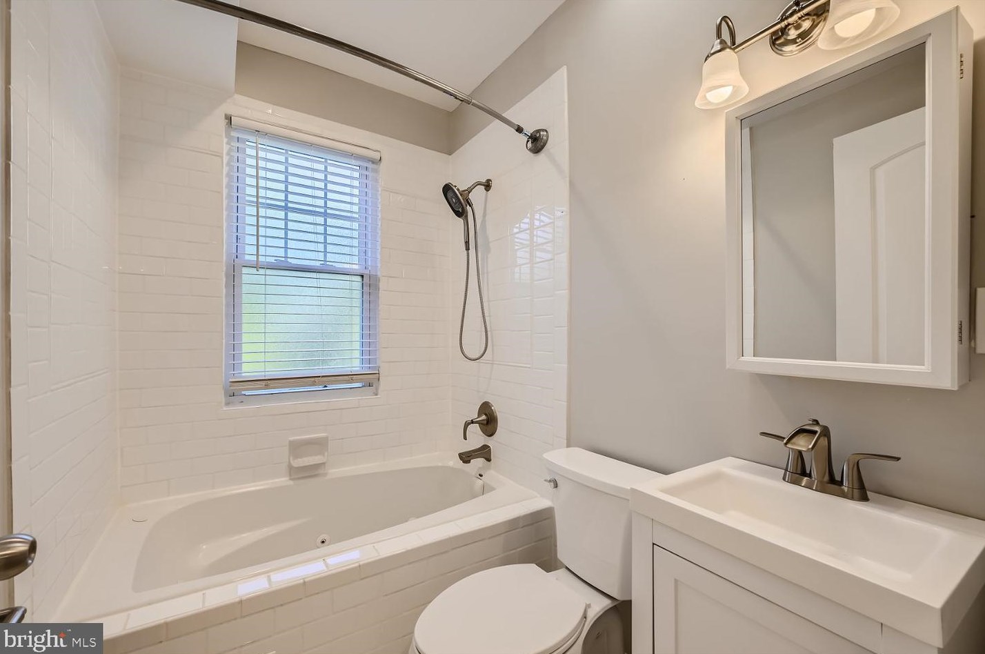 3820 Belle Ave, Baltimore MD 21207-7101 exterior