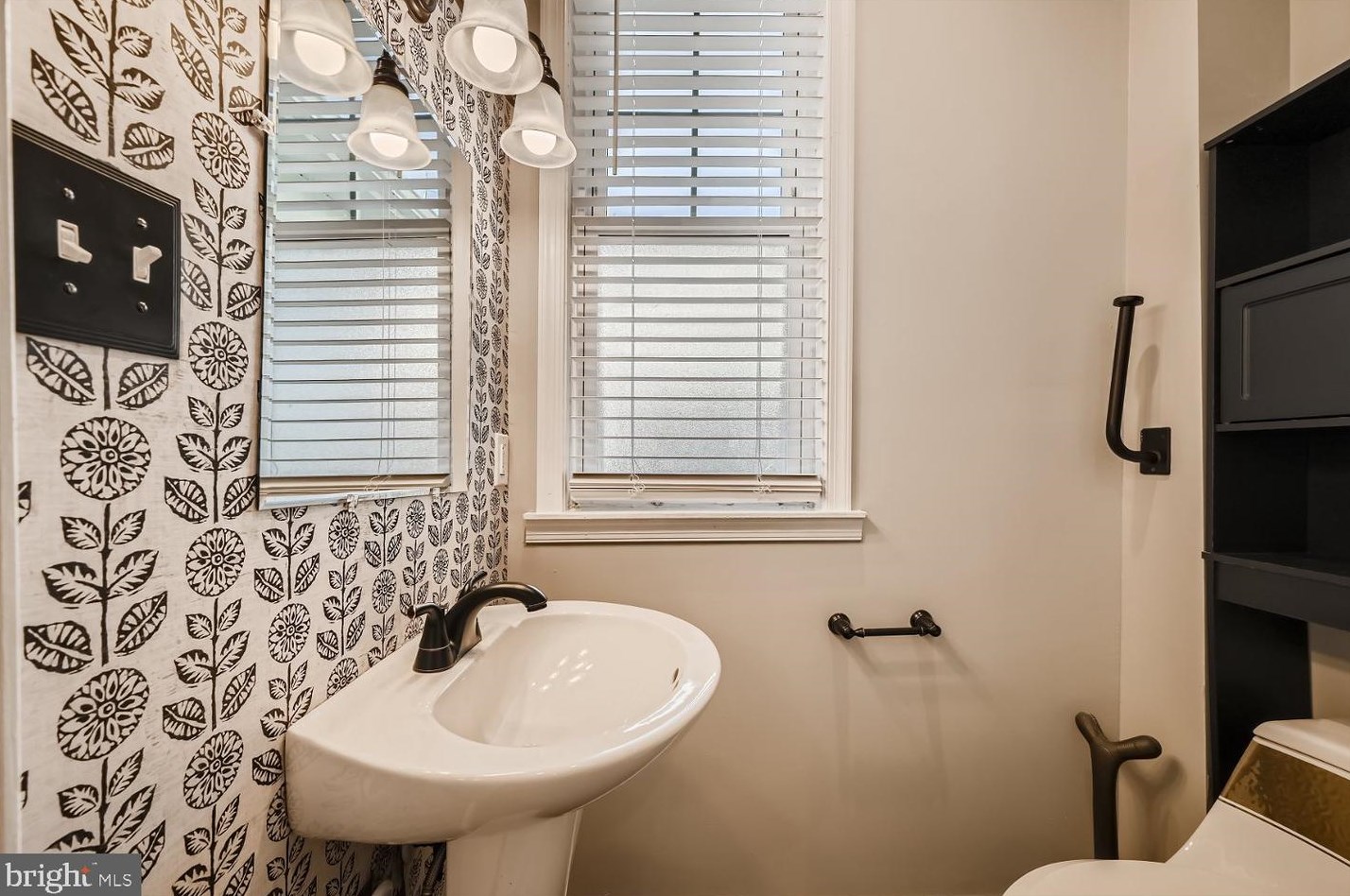 3820 Belle Ave, Baltimore MD 21207-7101 exterior