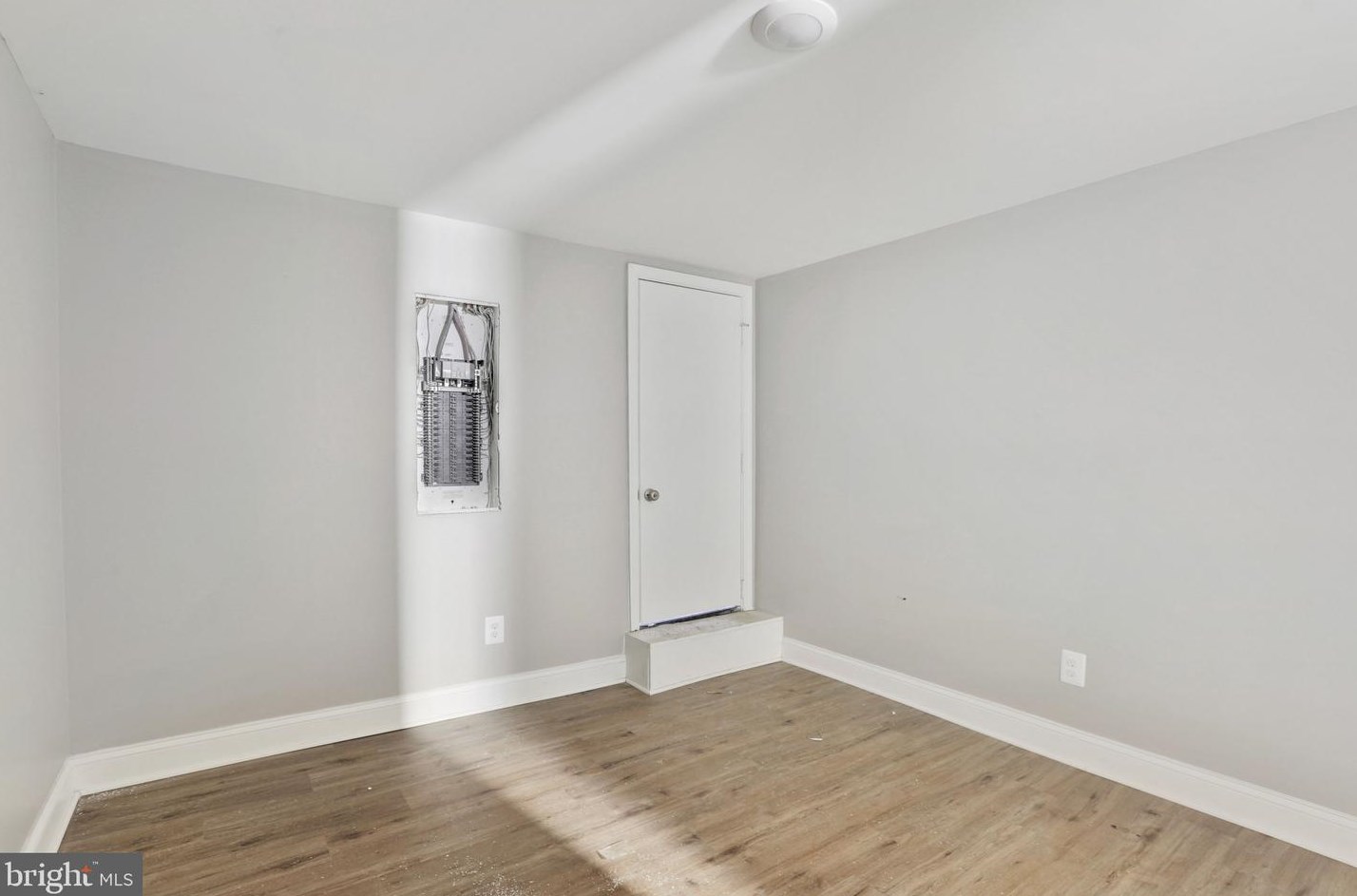 413 Curley St, Baltimore MD  21224-1304 exterior