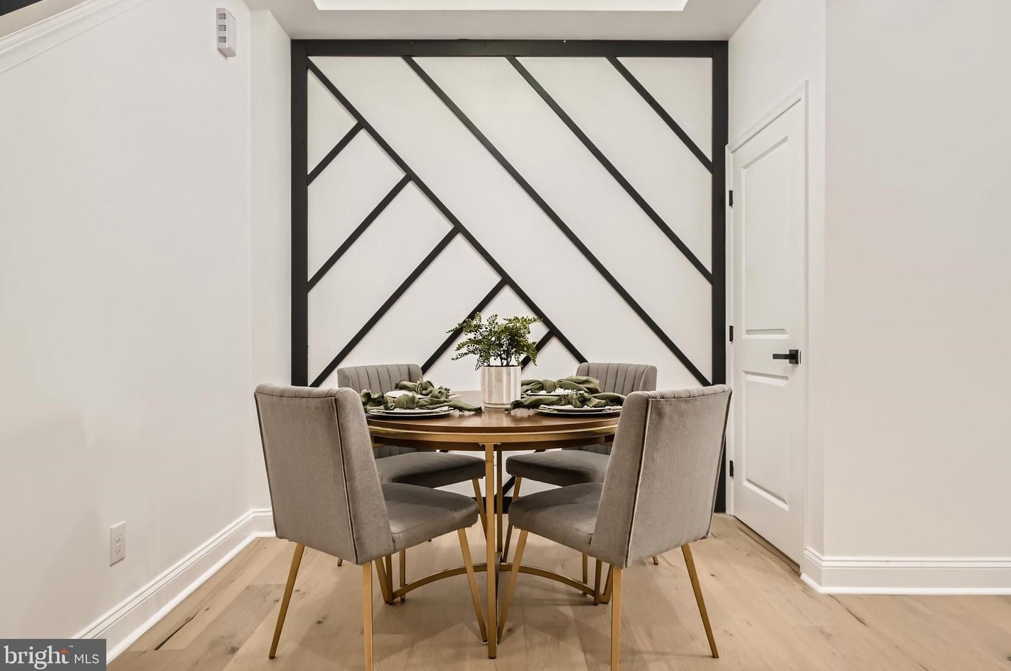 1606 Caroline St, Baltimore MD  21213-3332 exterior