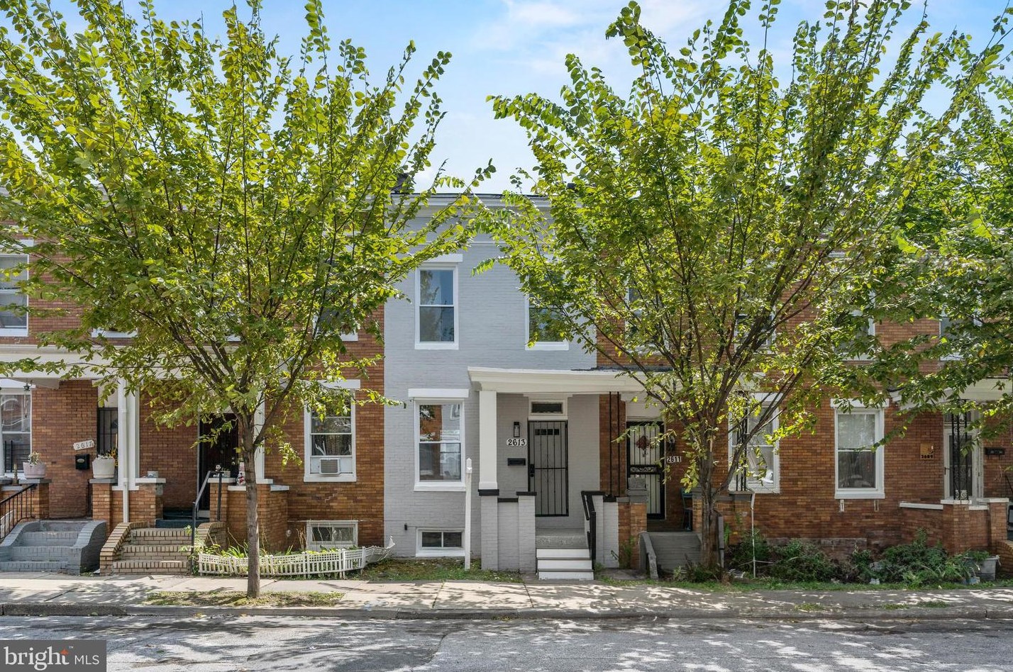 2613 Chase St, Baltimore, MD 21213-3705
