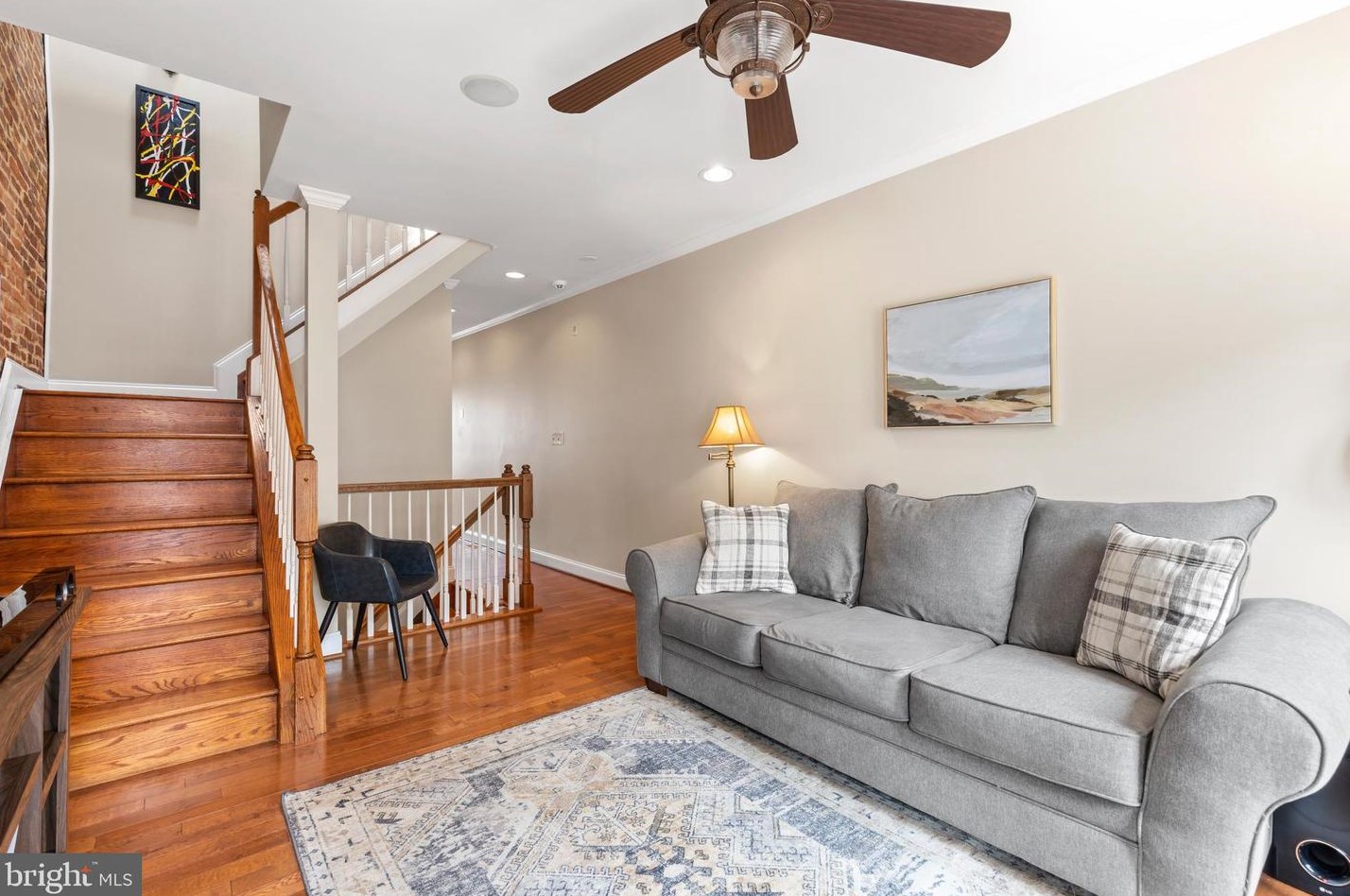 160 Curley St, Baltimore MD  21224-1331 exterior