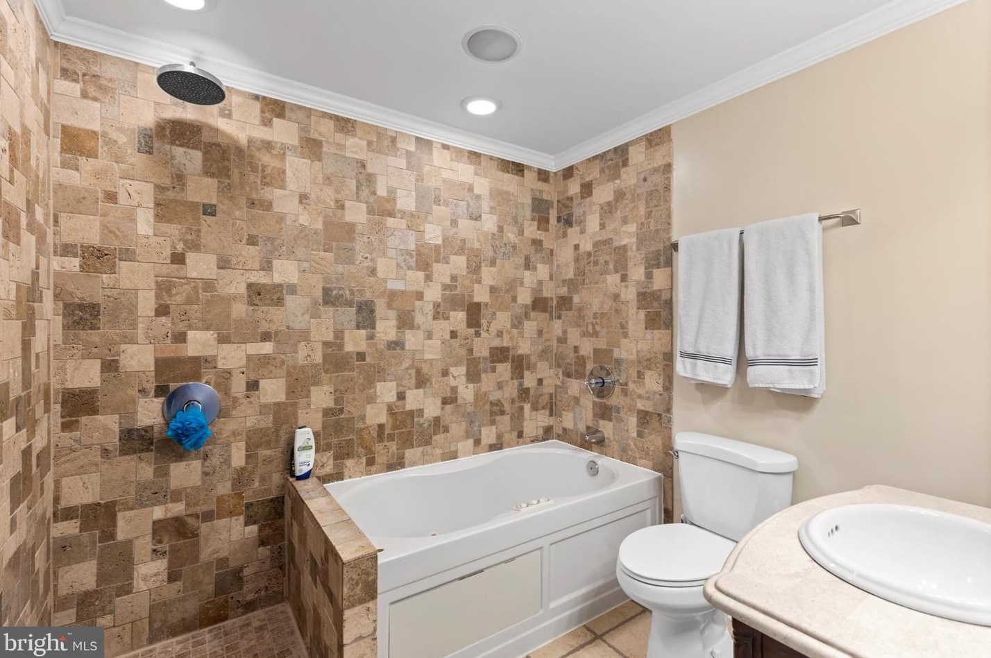 160 Curley St, Baltimore MD  21224-1331 exterior