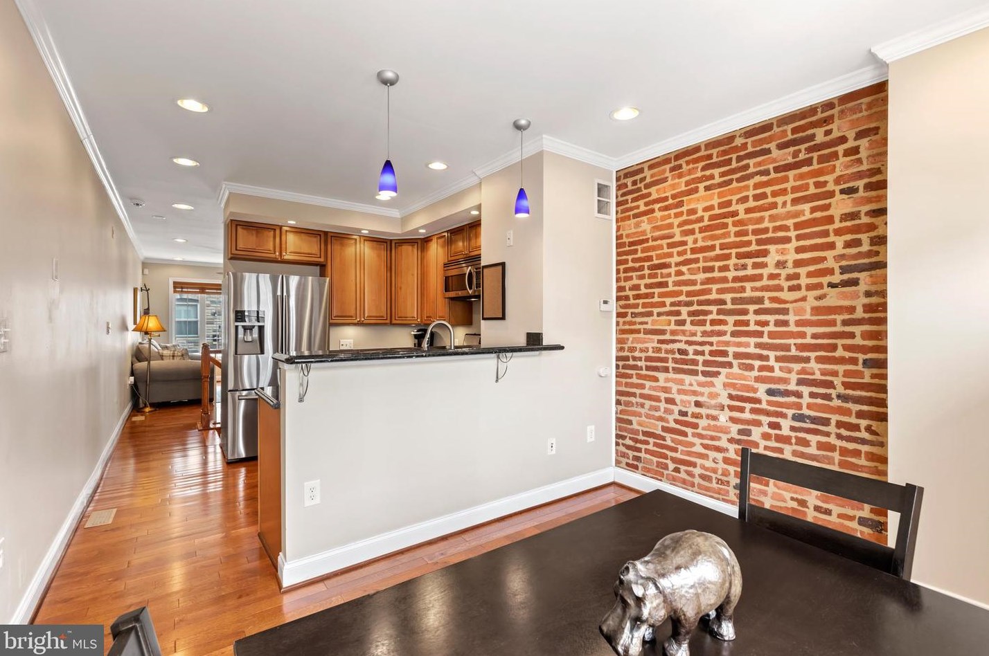 160 Curley St, Baltimore MD  21224-1331 exterior