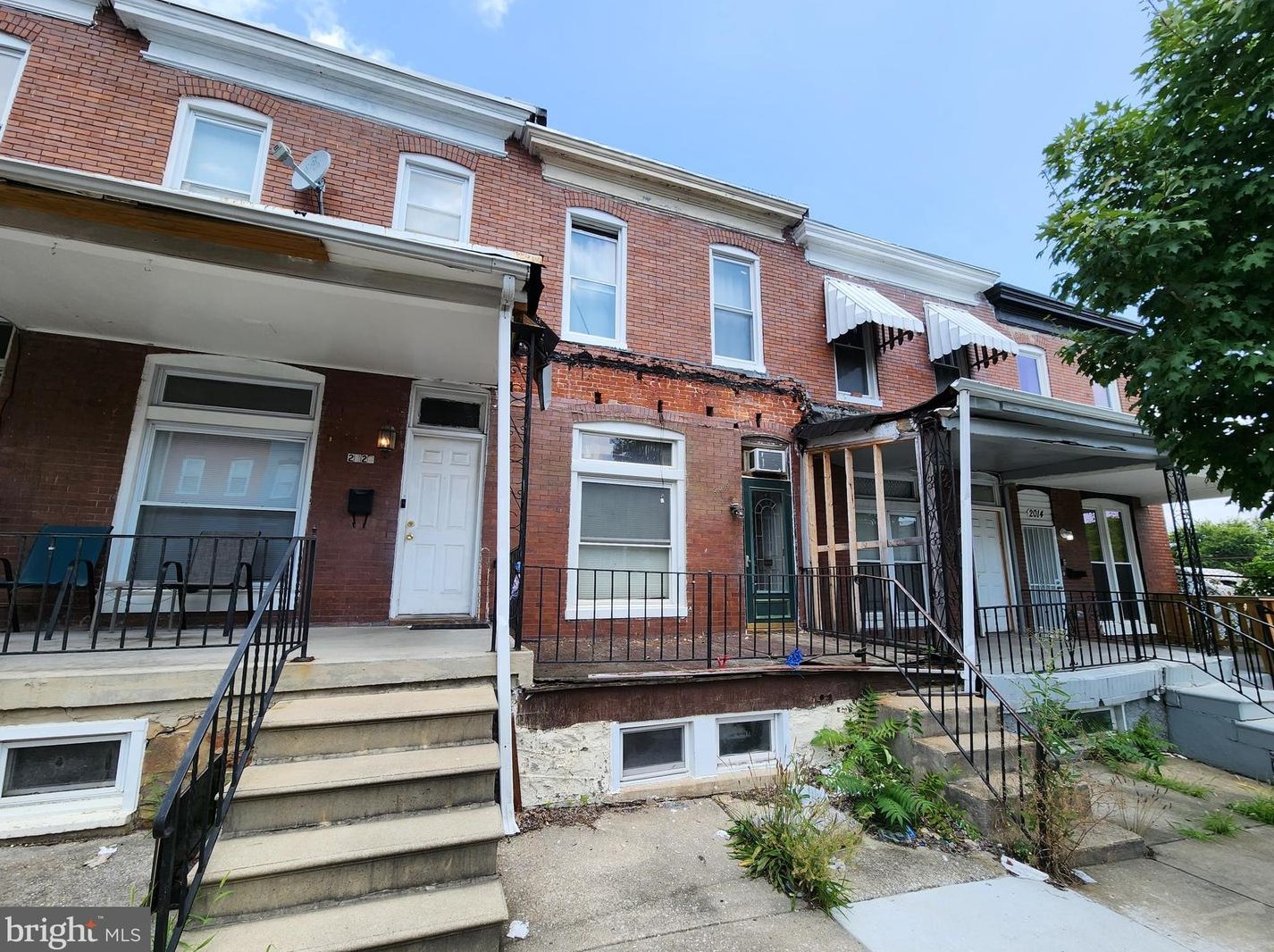 2018 Clifton Ave, Baltimore, MD 21217-1211
