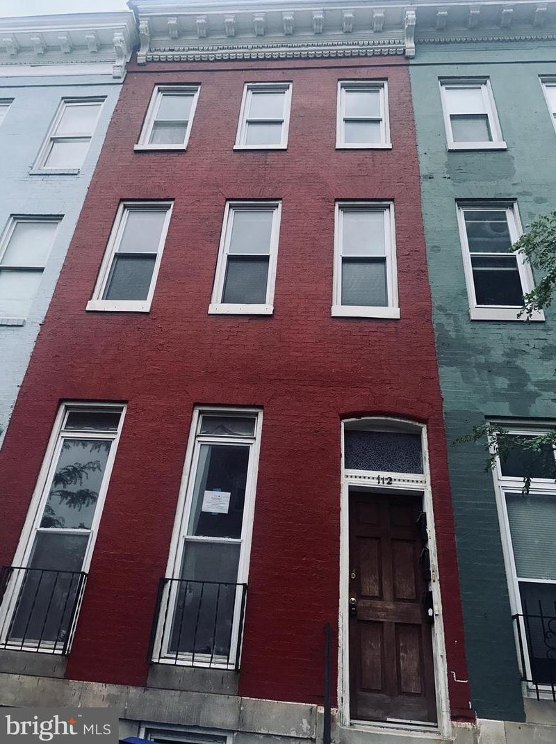 112 Mount St, Baltimore, MD 21223-2438